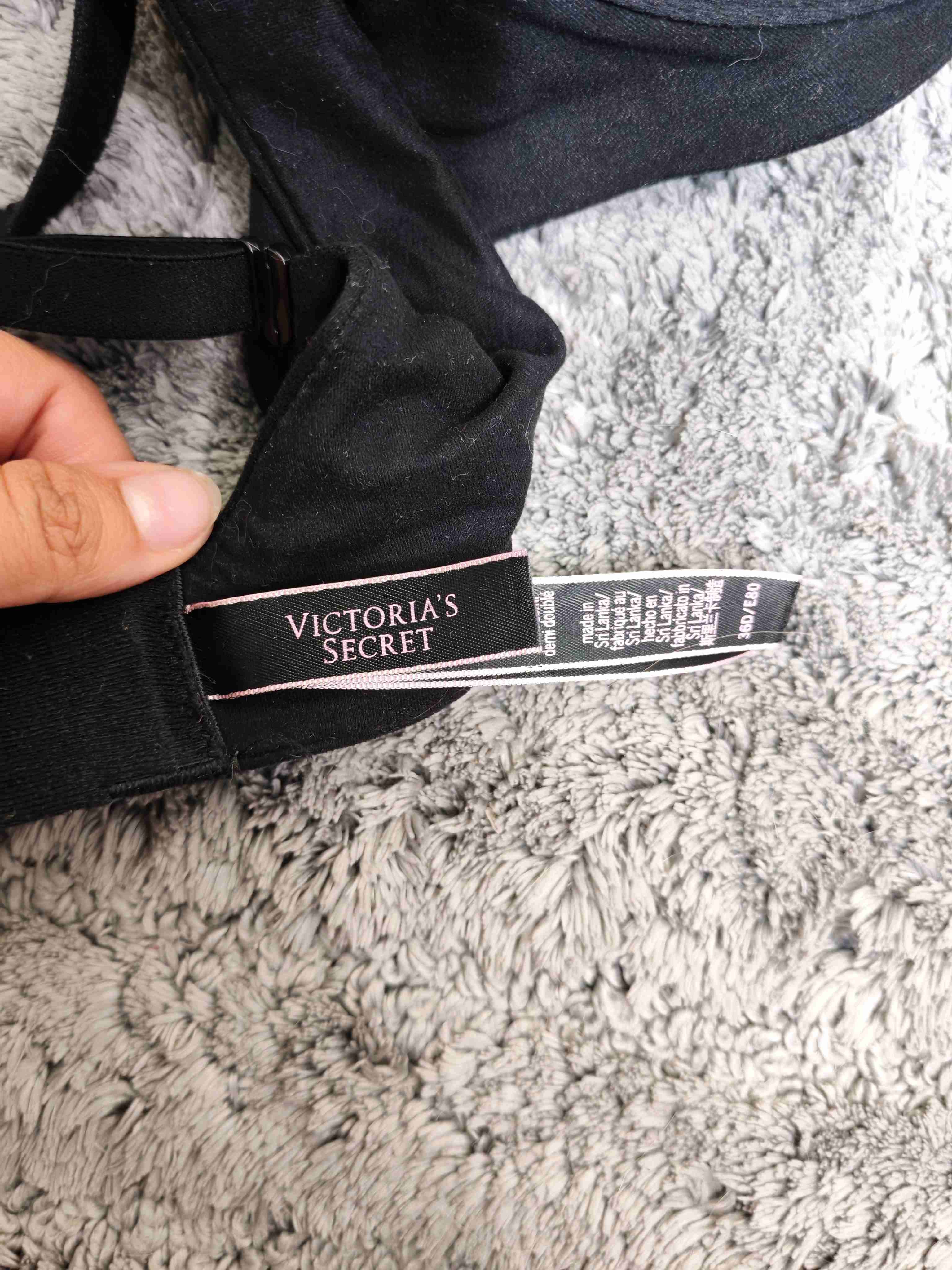 Sostén Victoria's Secret - miniatura 6