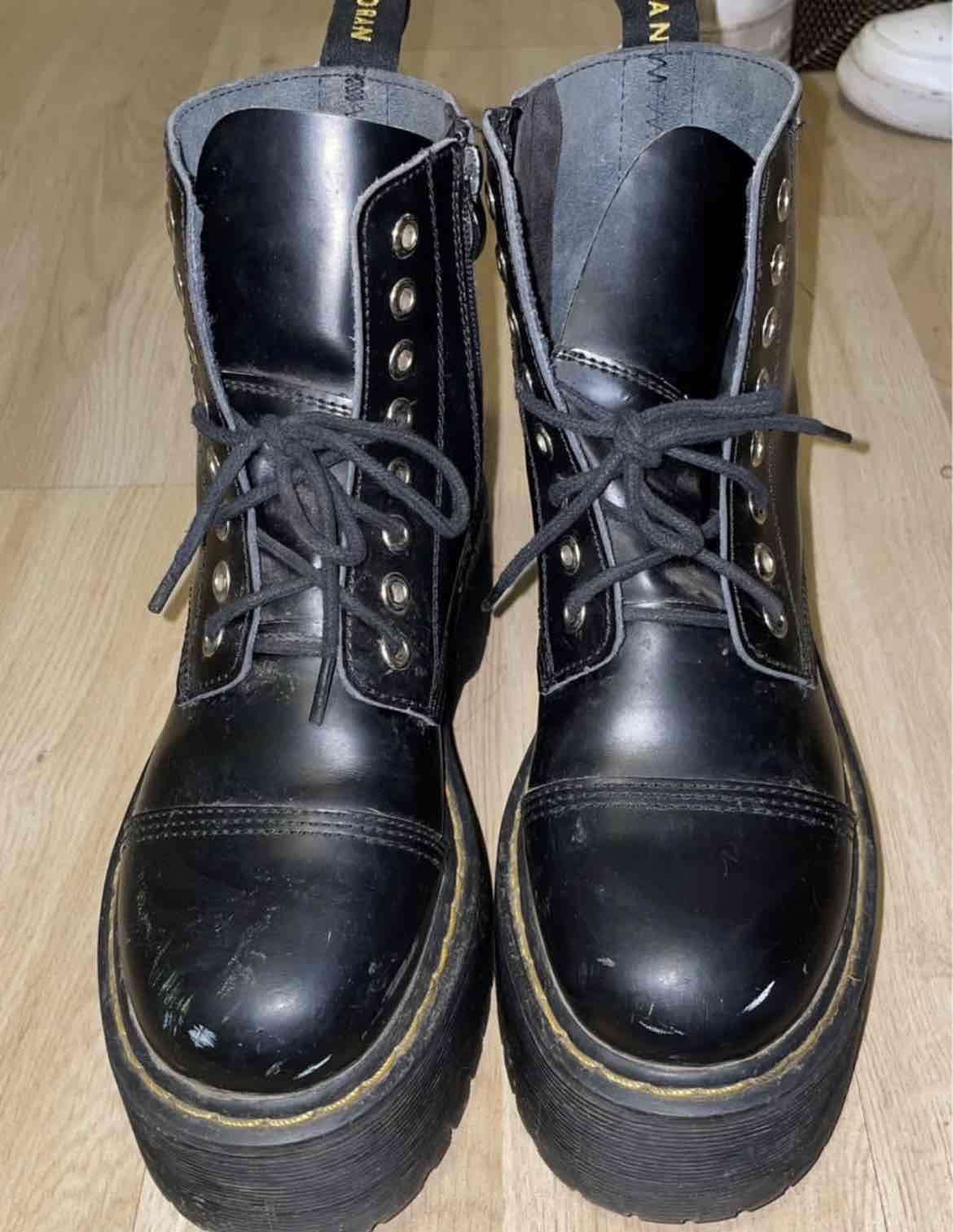 Botas c/moran con plataforma talla 37 - miniatura 2