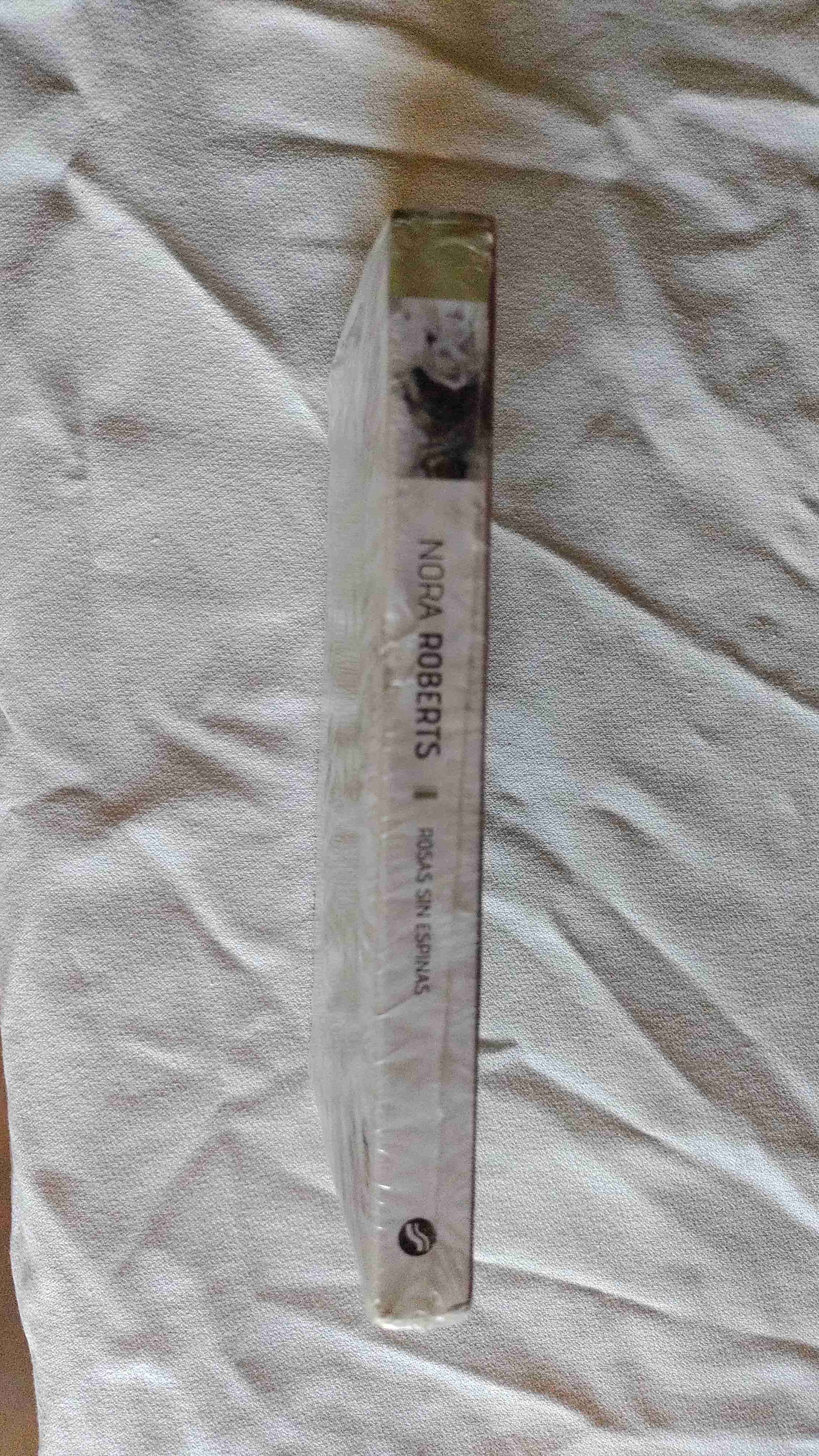 Libro 'Rosas sin Espinas' nuevo - miniatura 3