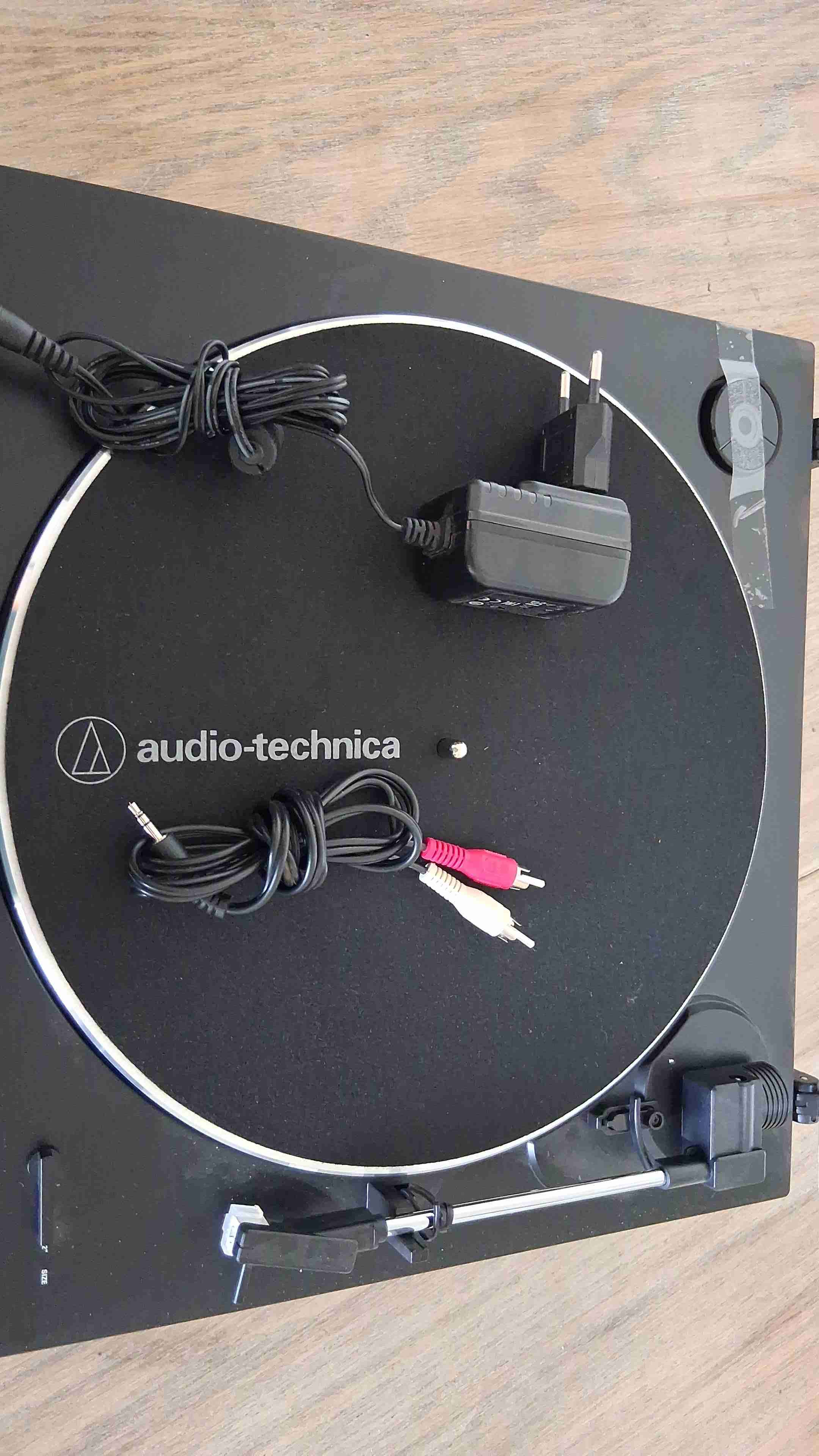 Tornamesa Audiotechnica AT-LP60X - miniatura 3
