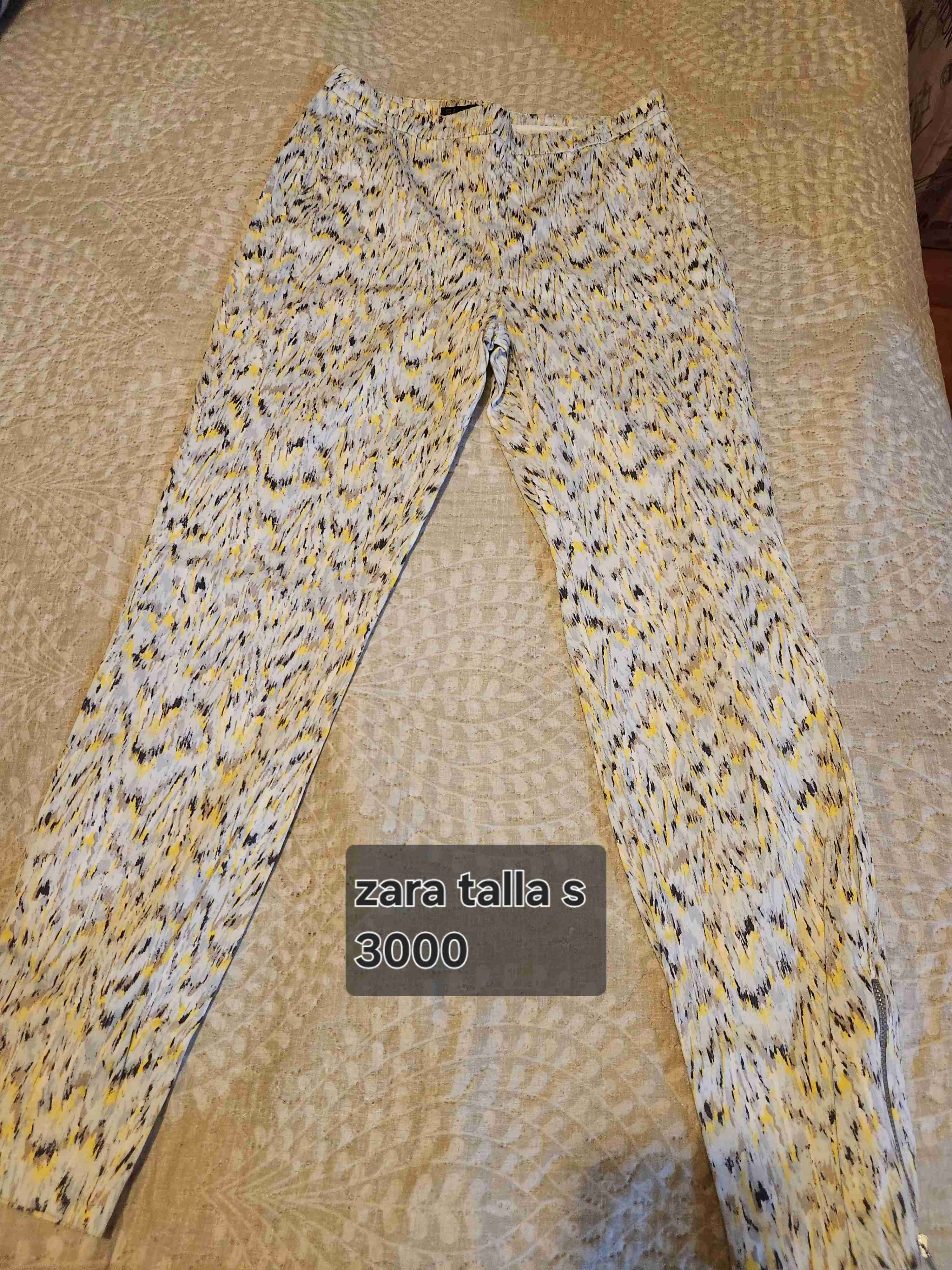 Top estampado colorido - miniatura 3