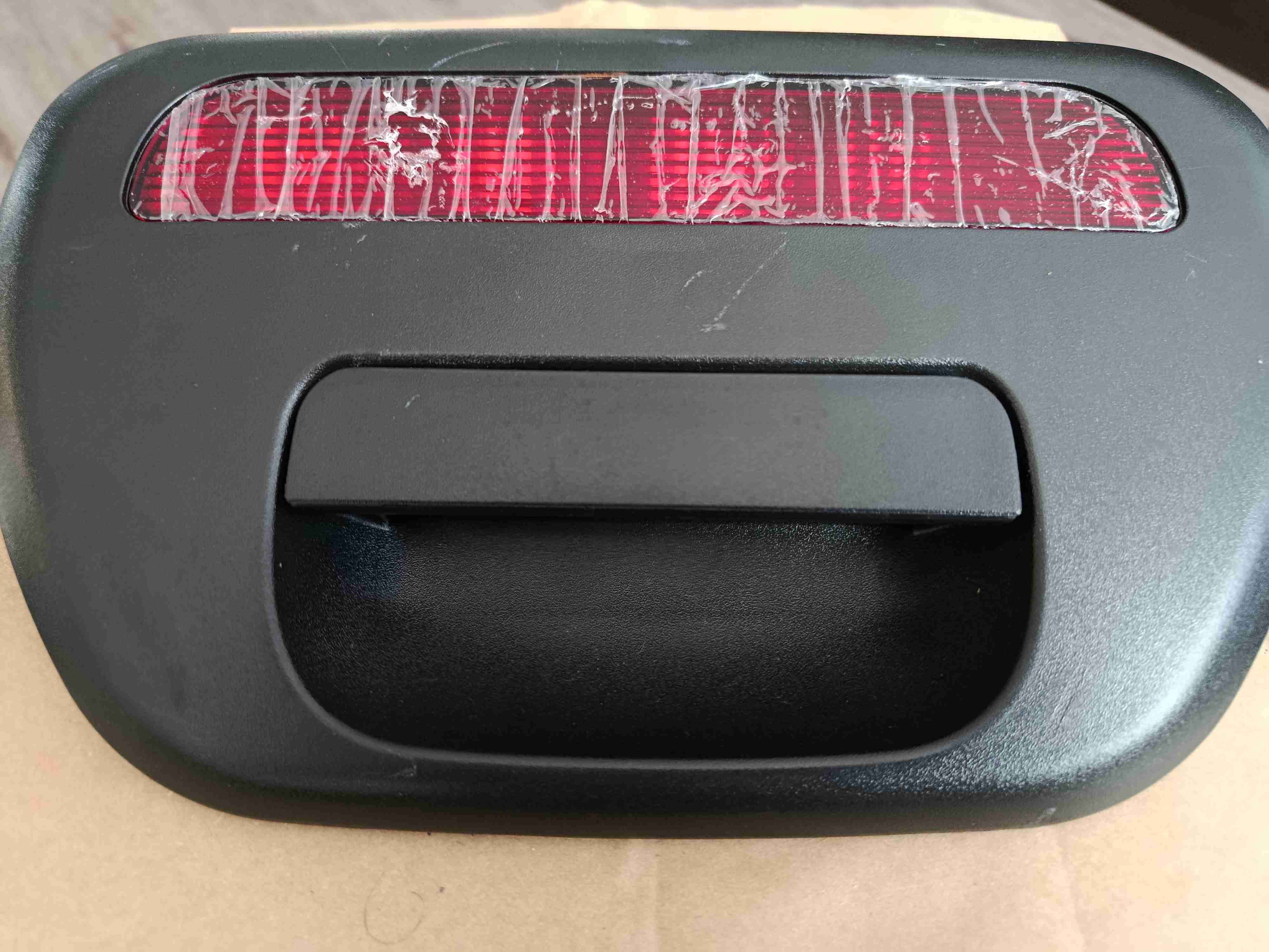 Tercera luz de freno para auto