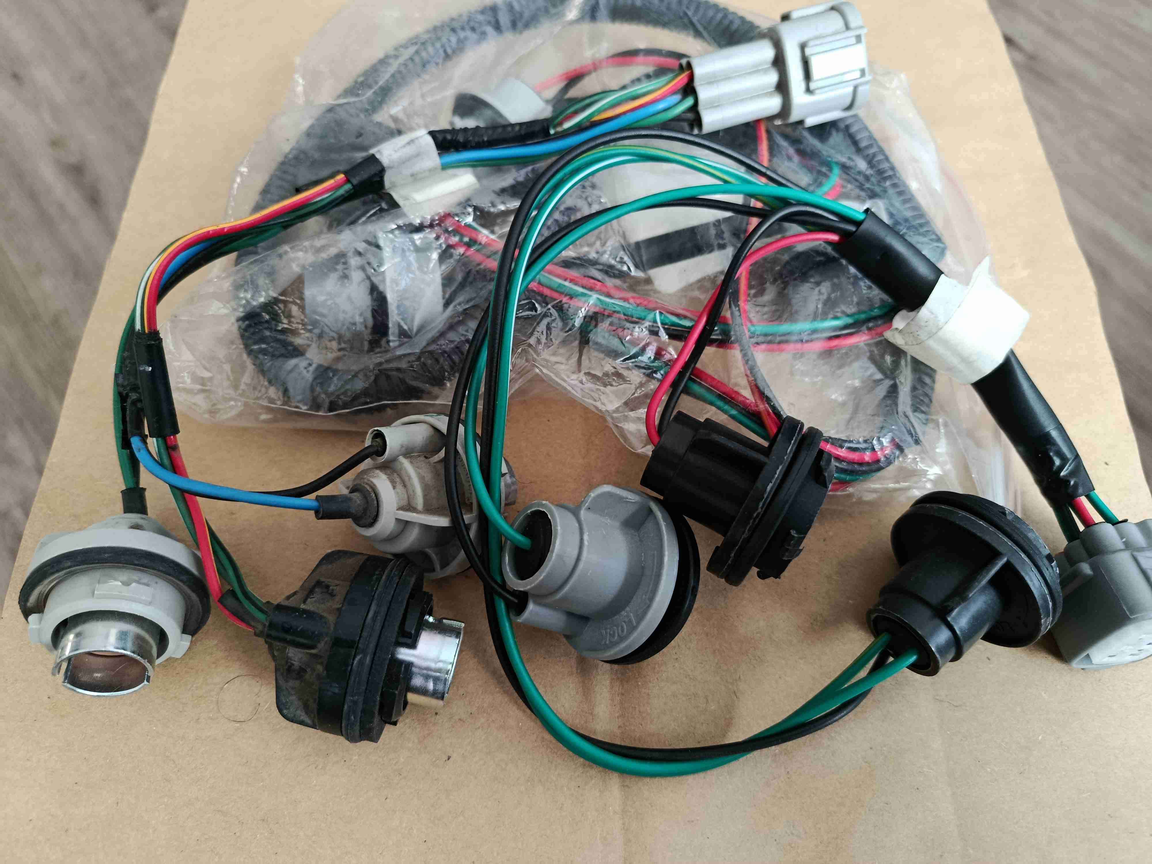 Arnés de cables para auto