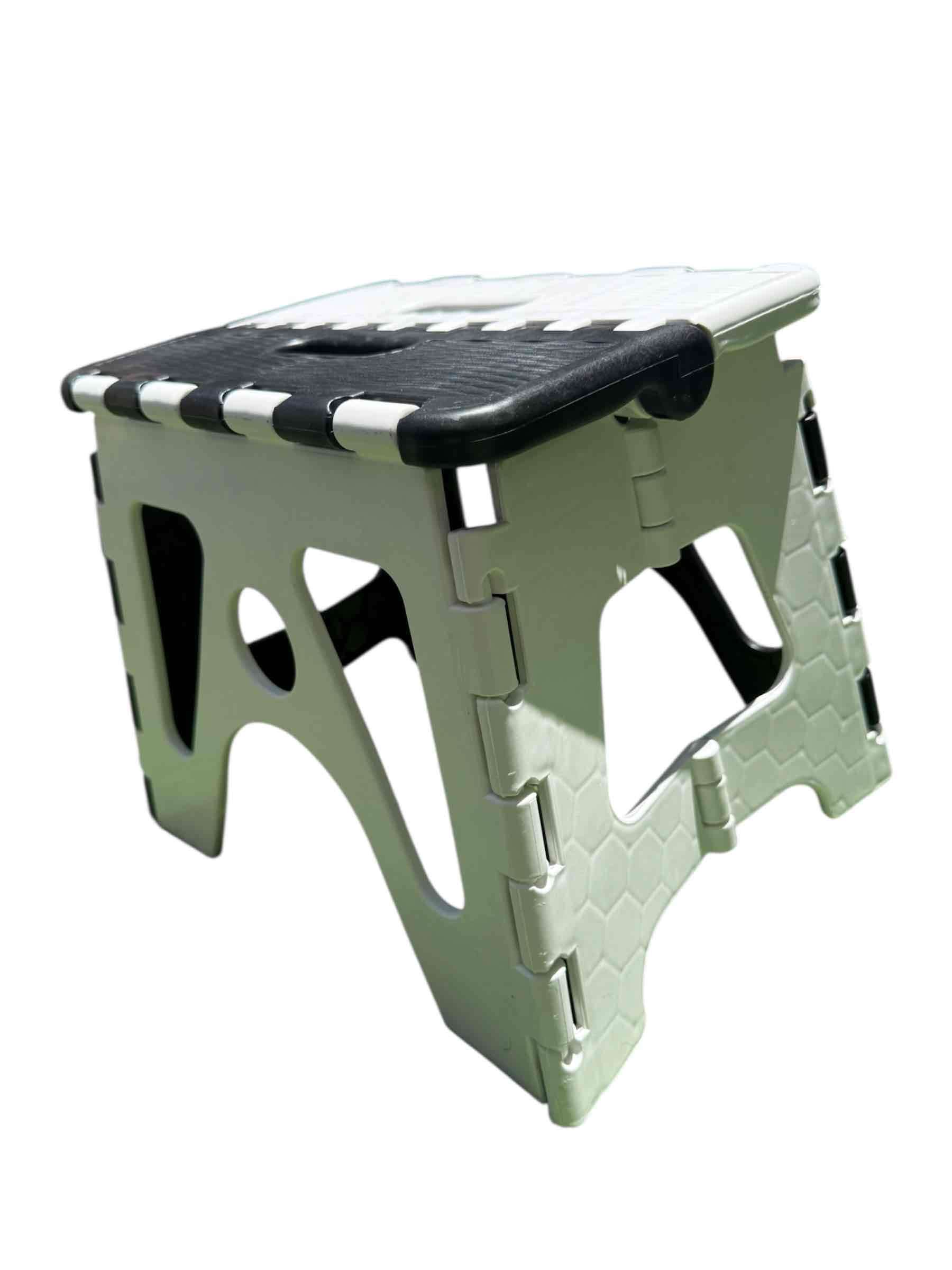 Banquito plegable plástico Piso Multiusos - miniatura 3