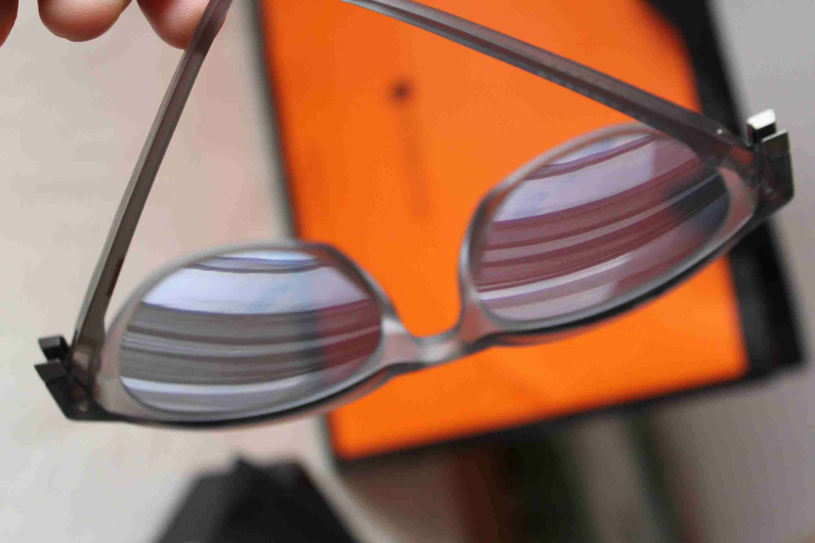 Gafas de sol Oakley azul polarizadas - miniatura 6