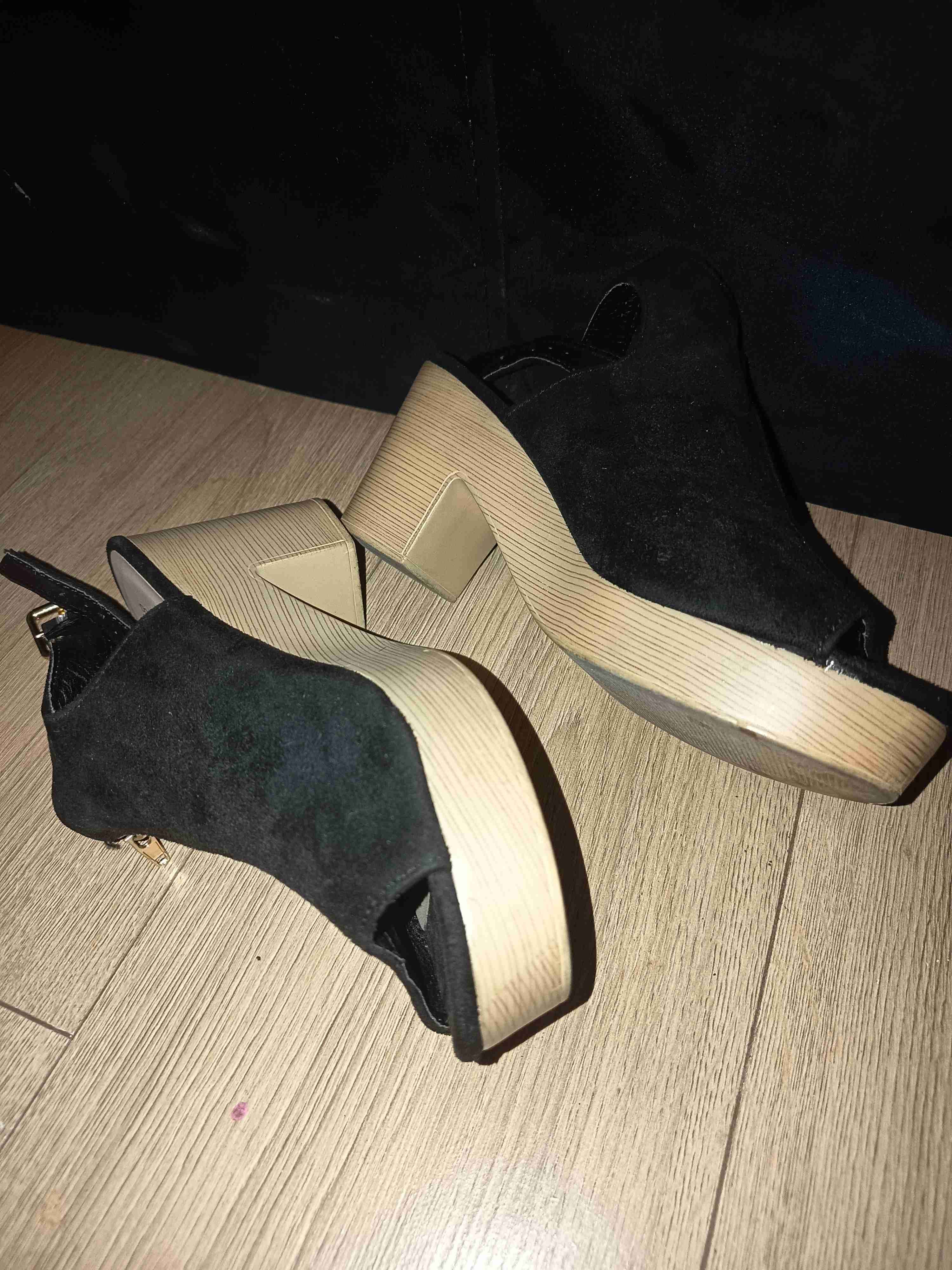 Botines de terciopelo negro con cremallera - miniatura 3