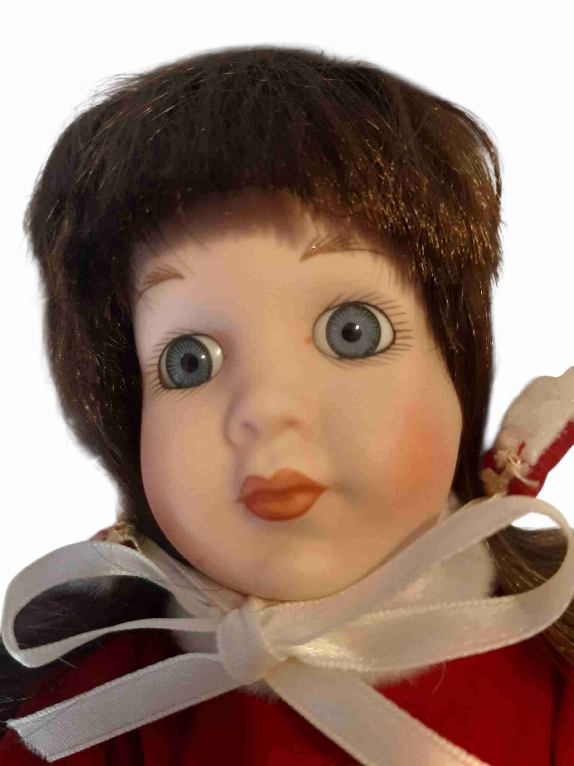 Muñeca de porcelana vintage Alberon