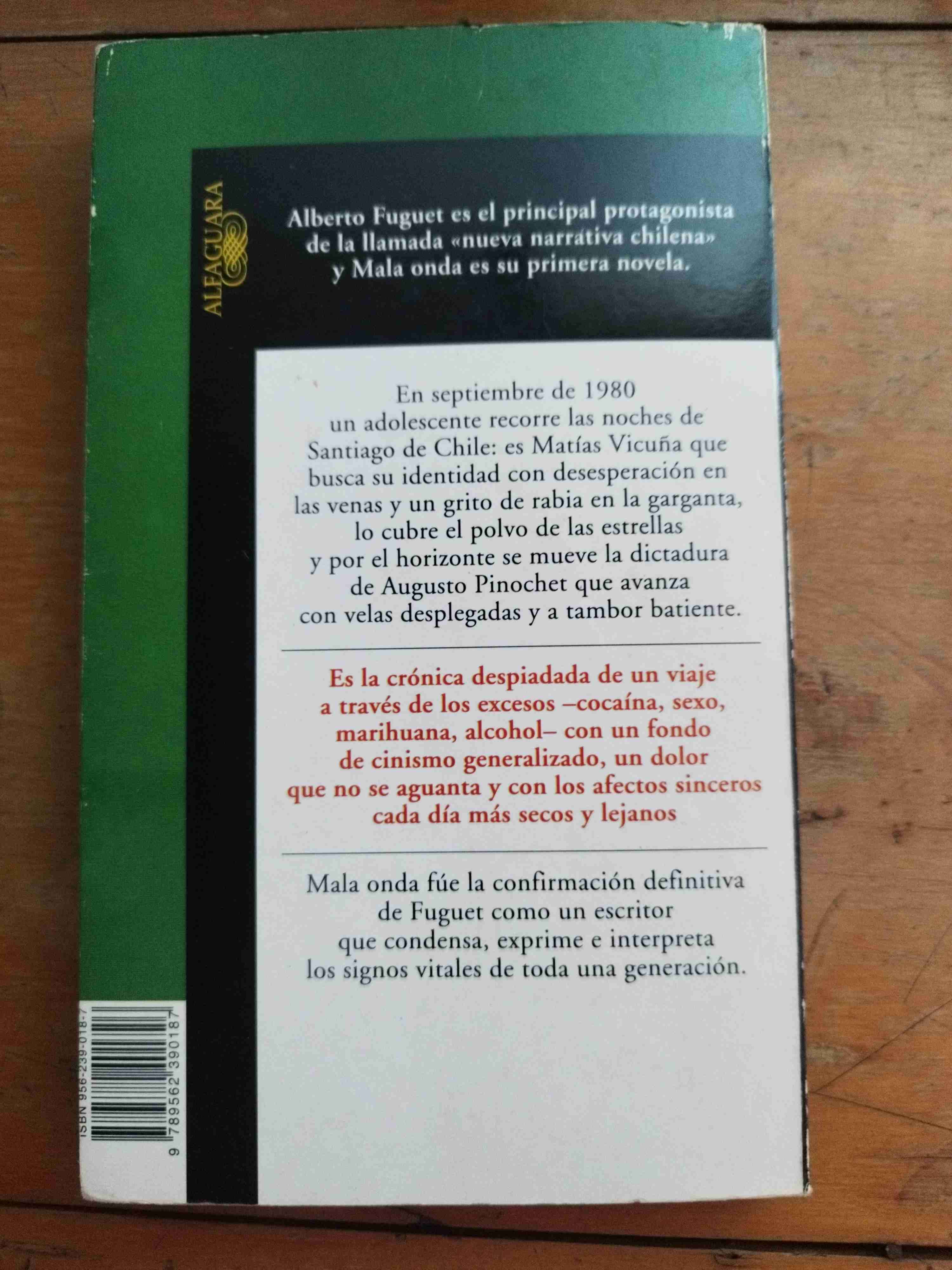 Libro 'Mala onda' de Alberto Fuguet - miniatura 2