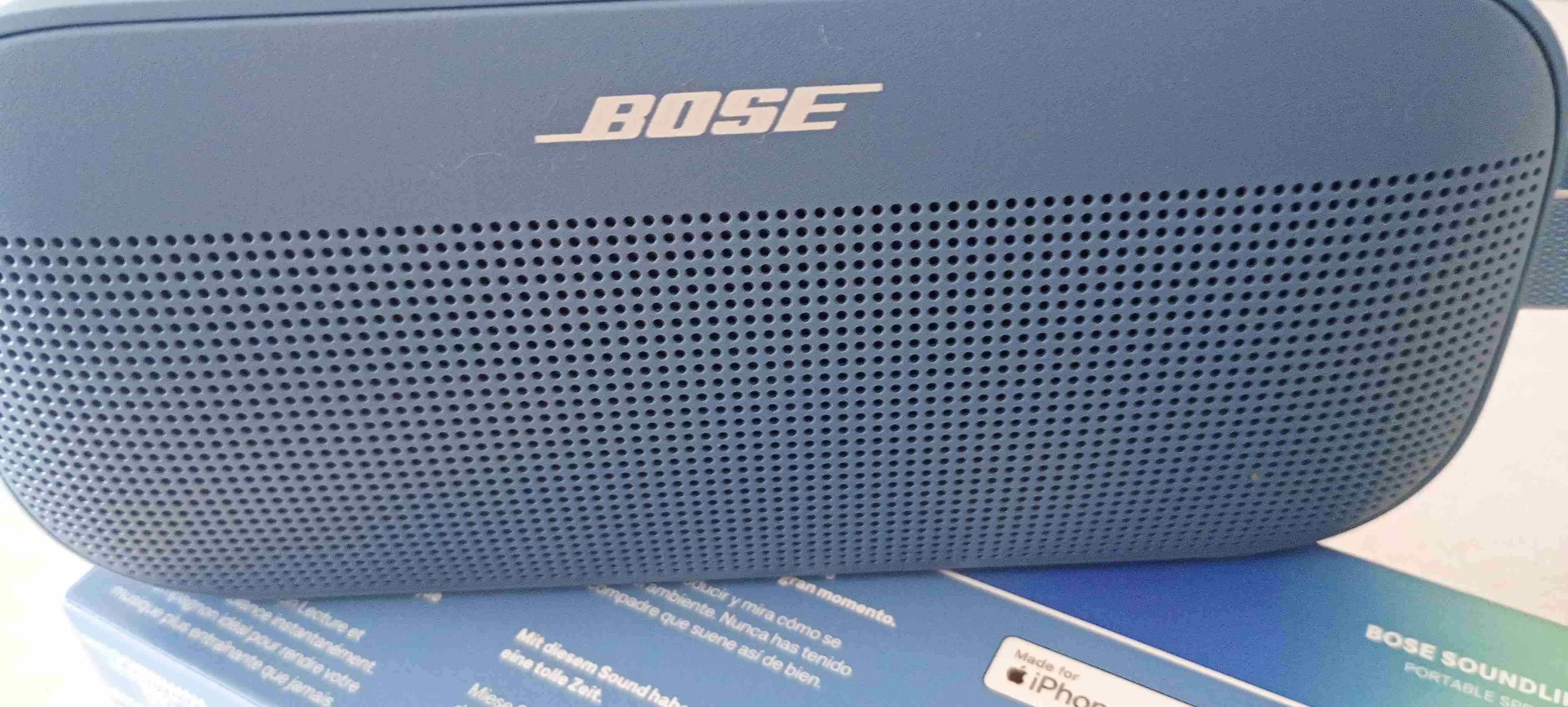 Parlante portátil Bose azul - miniatura 2