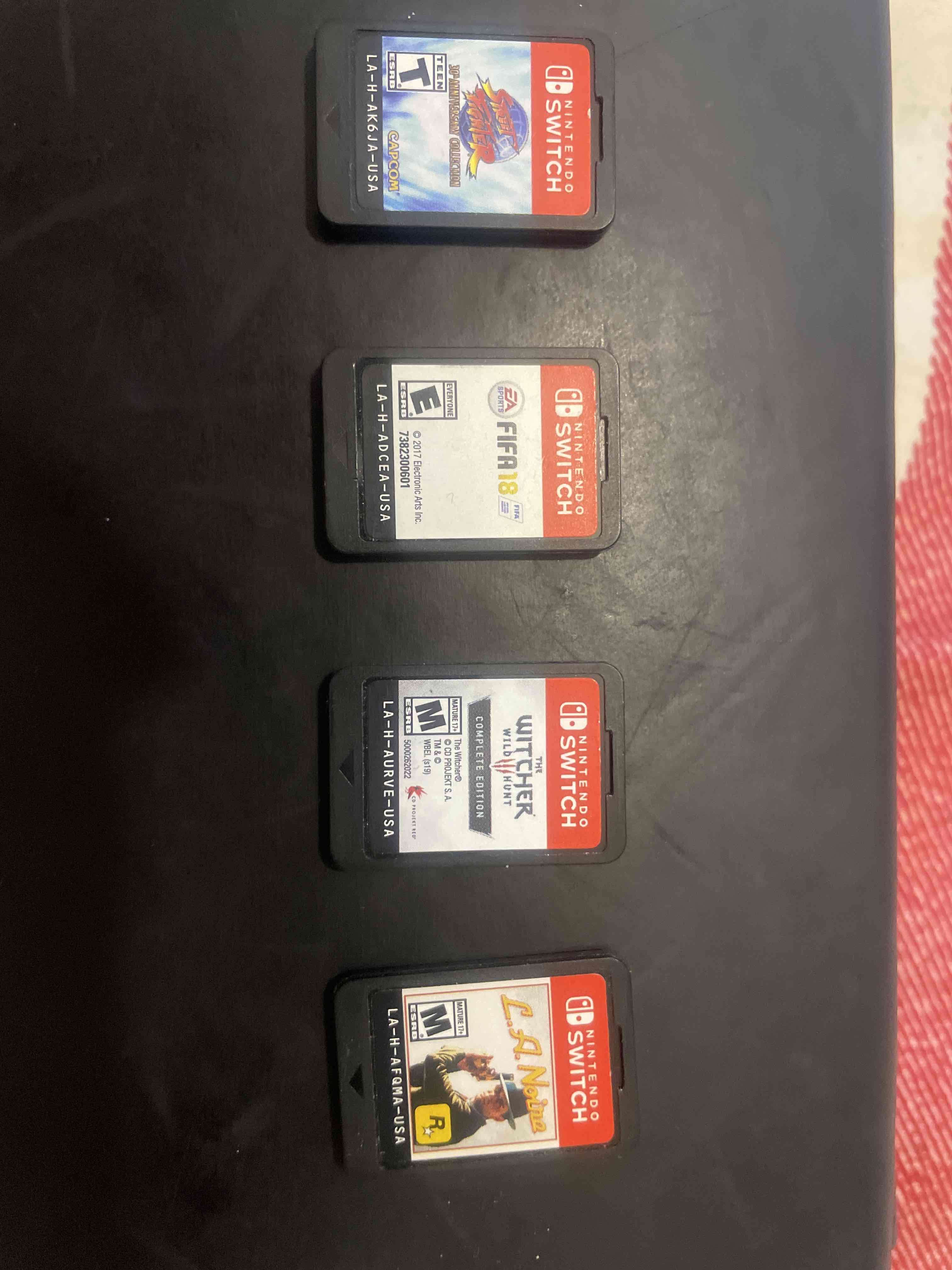 Nintendo switch lite turquesa en perfecto estado - miniatura 2