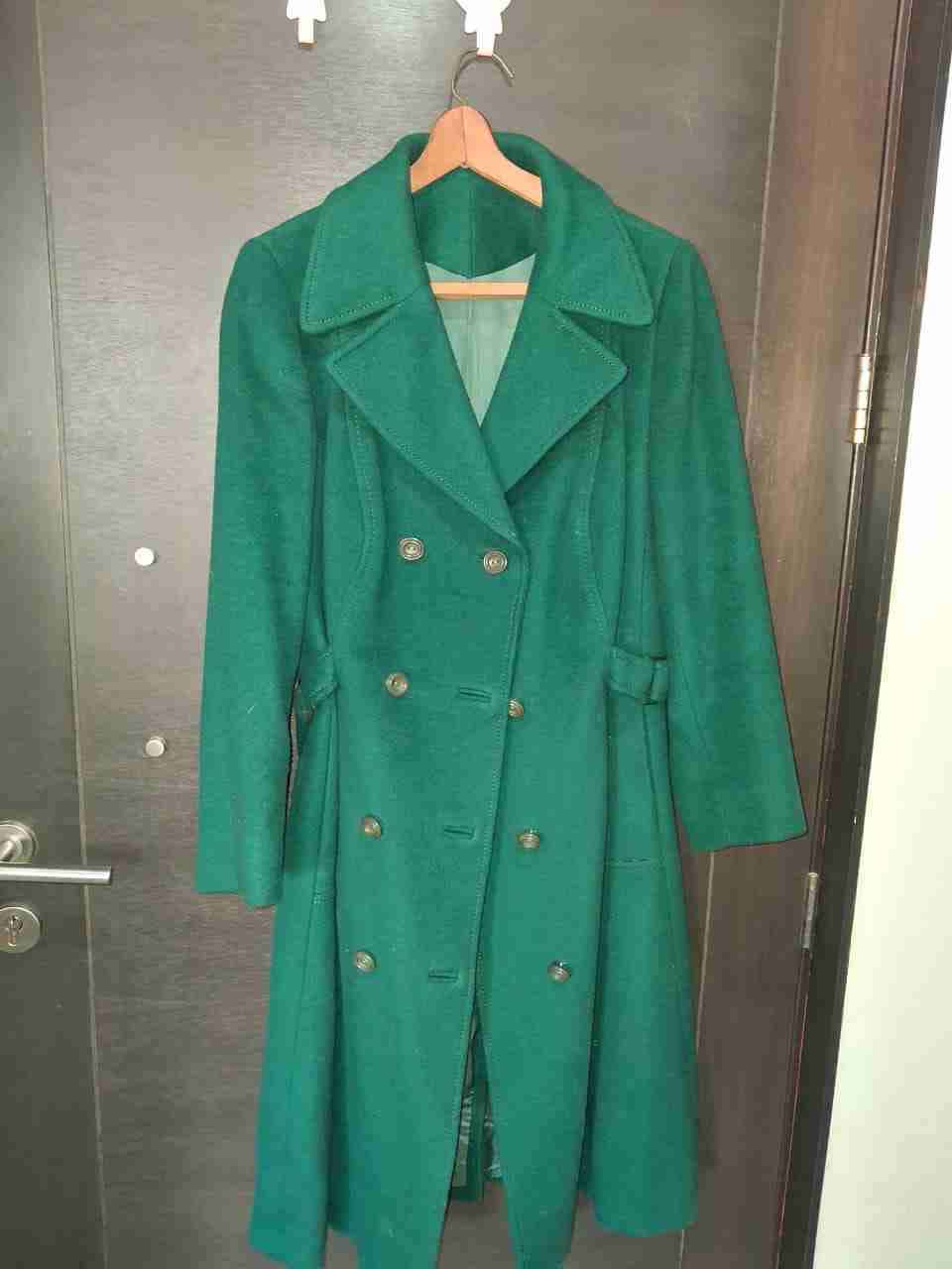 Abrigo verde elegante