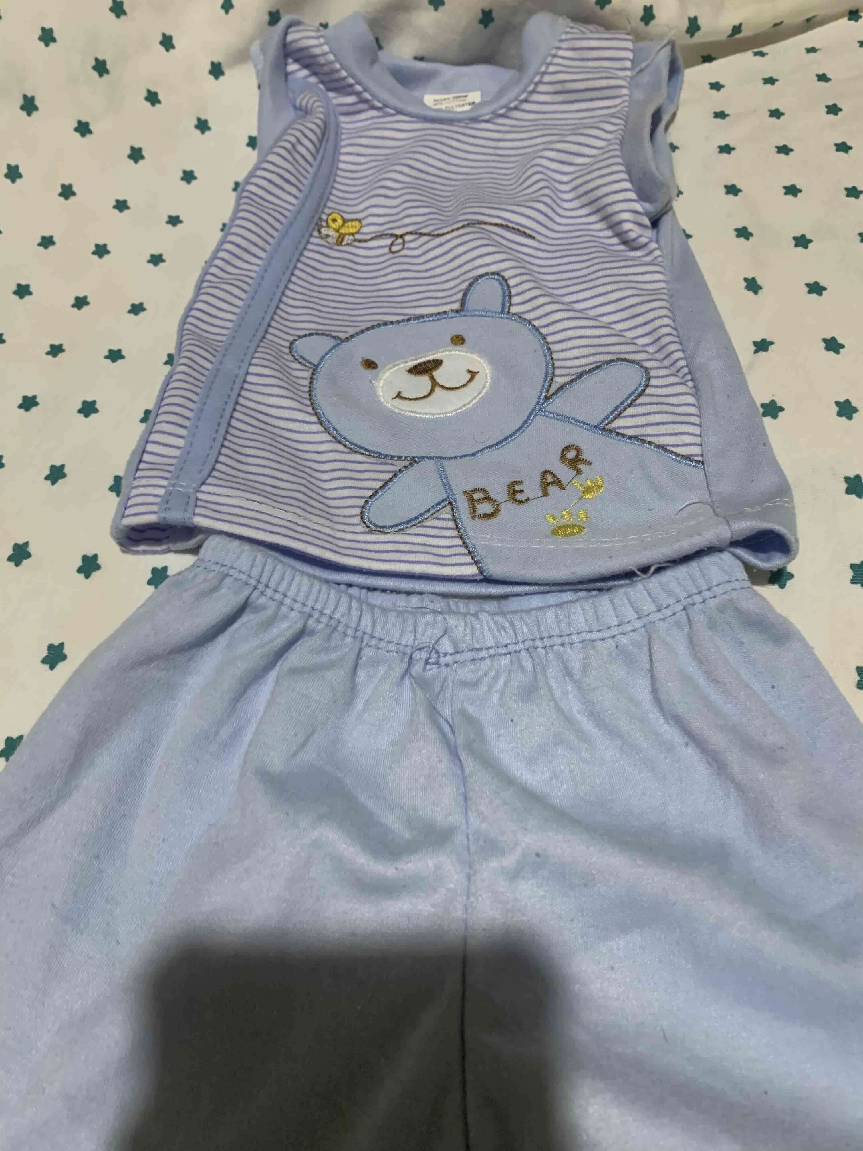 Conjunto  infantil con diseño de oso