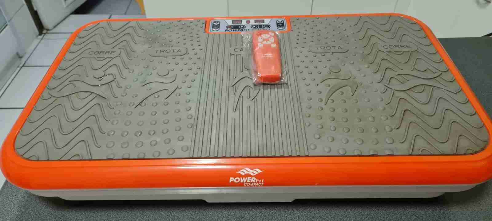 Plataforma vibratoria Powerfit Compact - miniatura 2