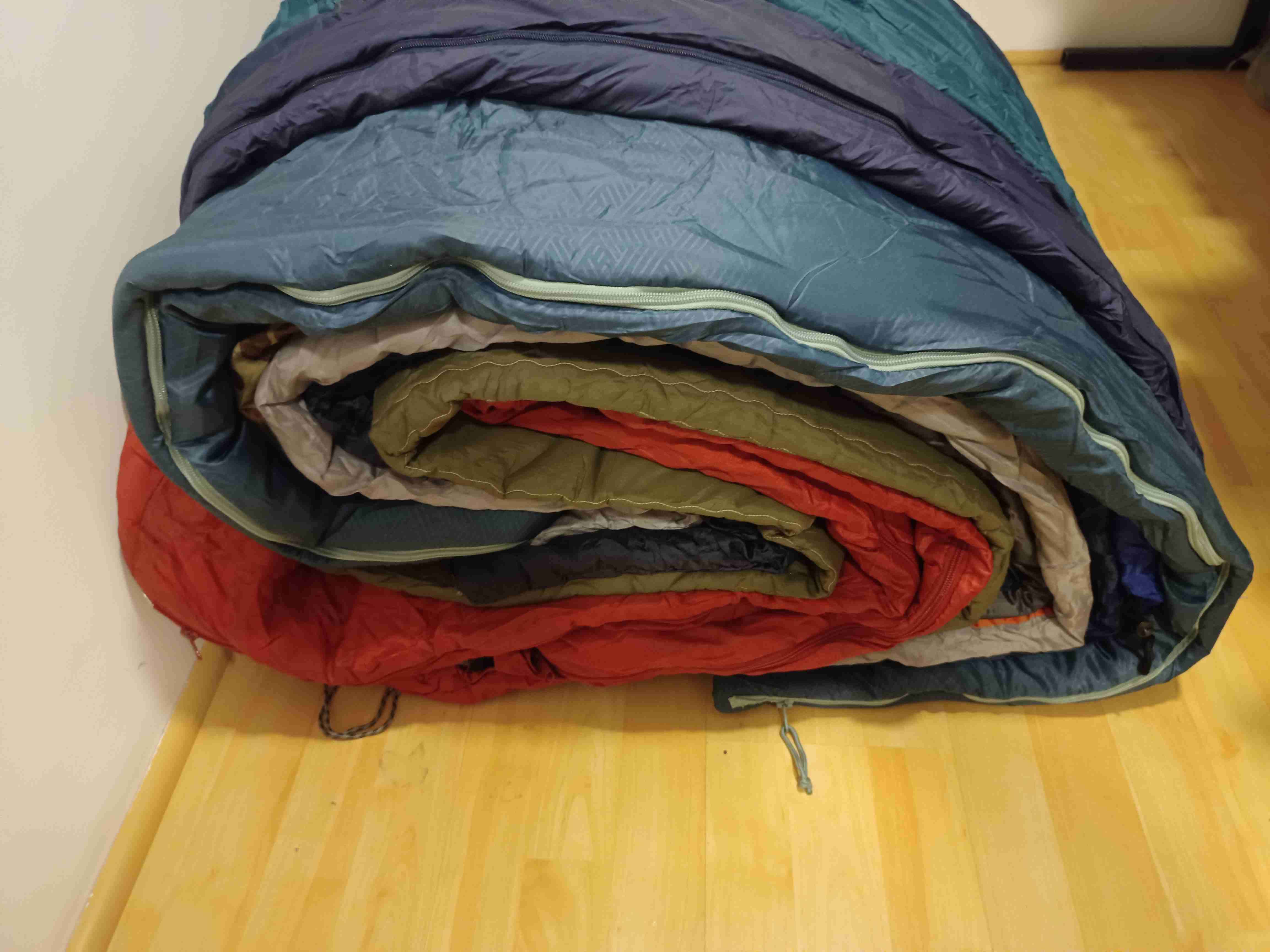 Saco de dormir precio por el lote