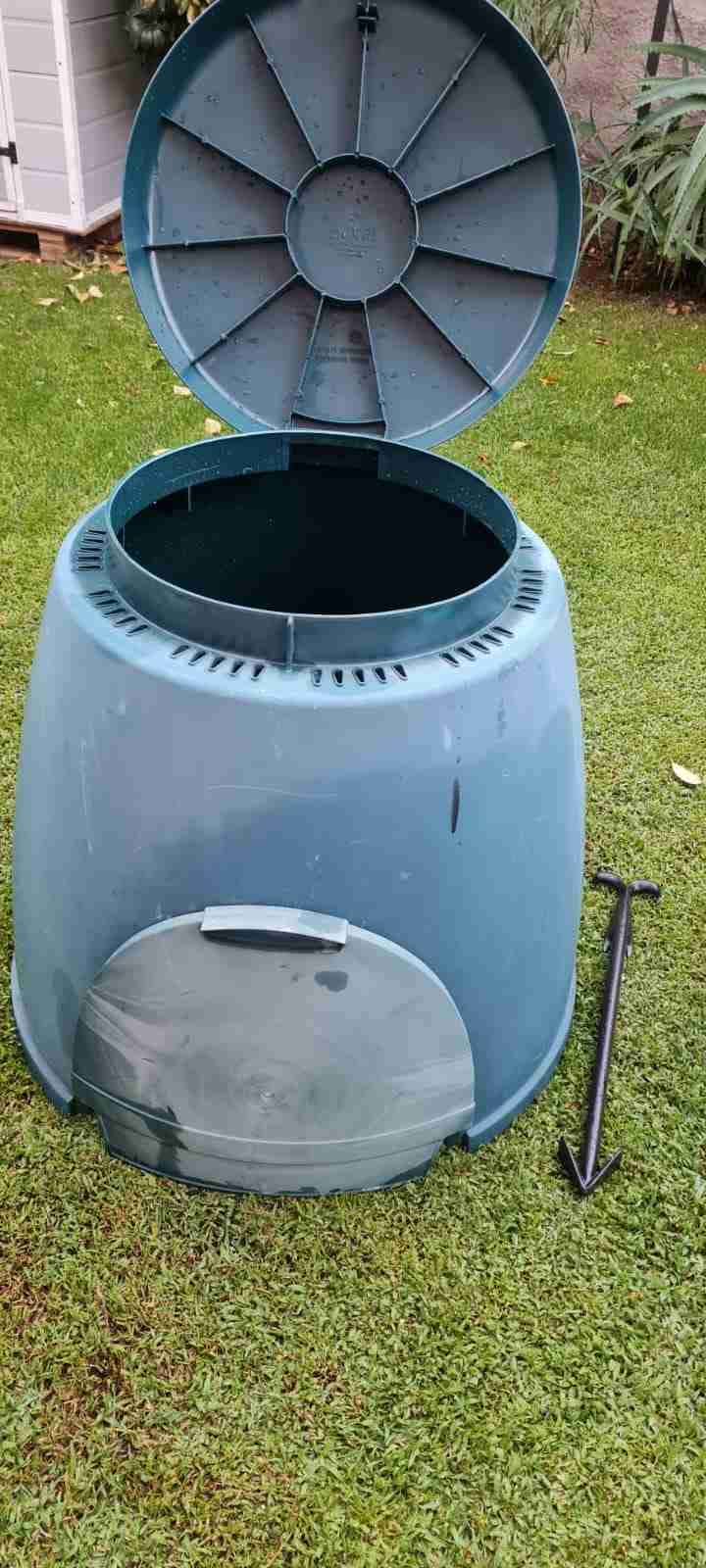 Compostera de plástico verde - miniatura 6