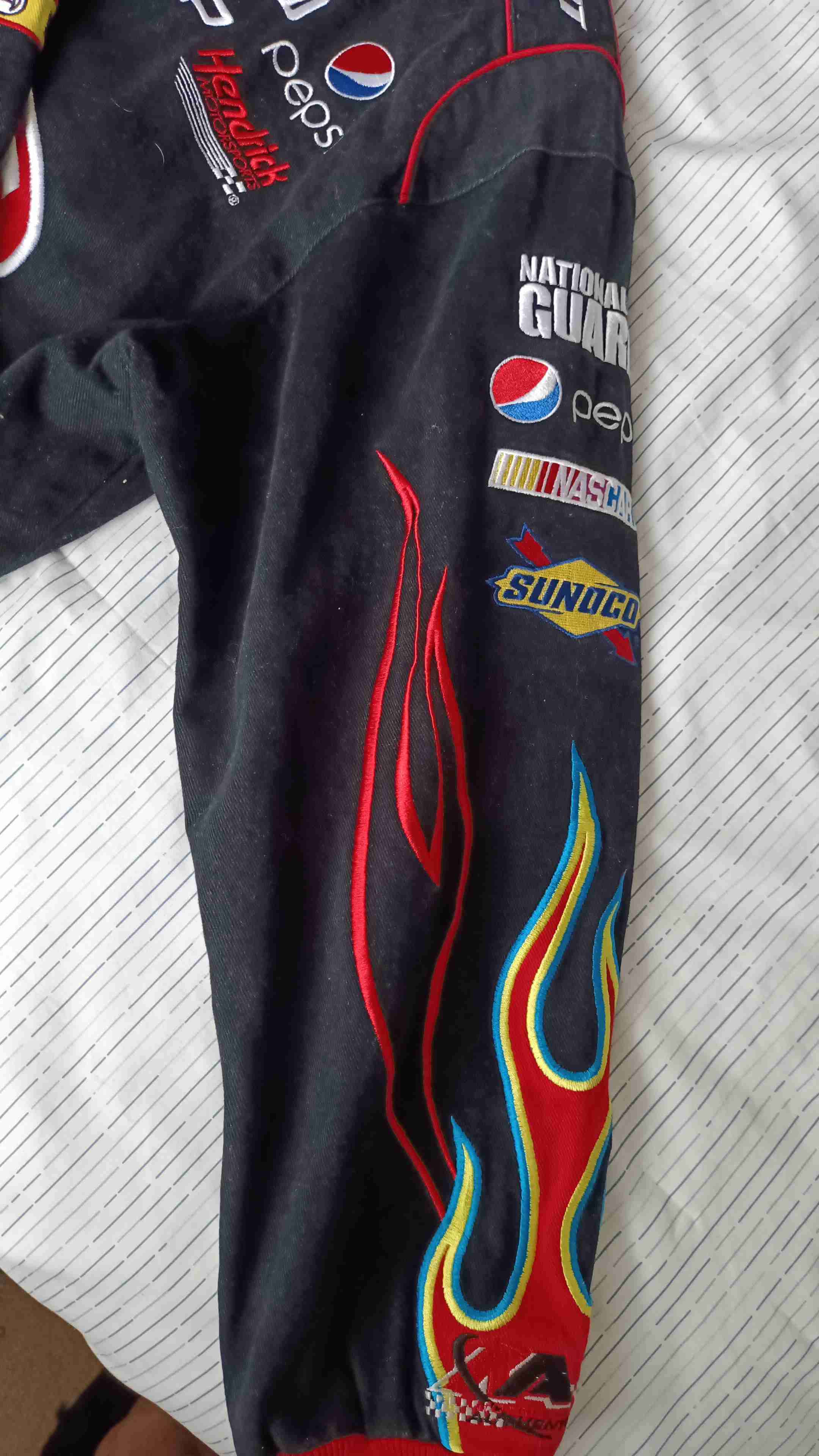 Chaqueta negra NASCAR DuPont - miniatura 4