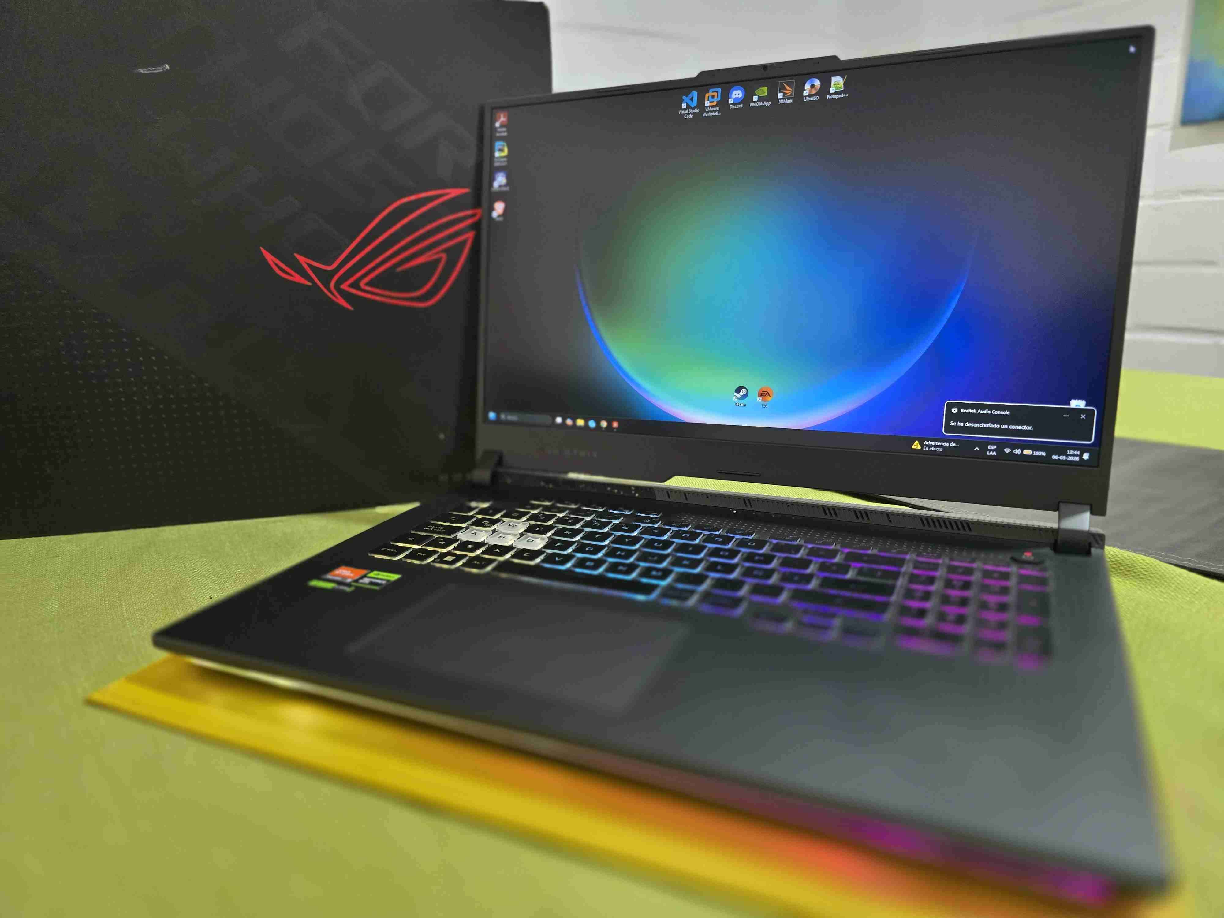 Asus ROG STRIX G17 - miniatura 5