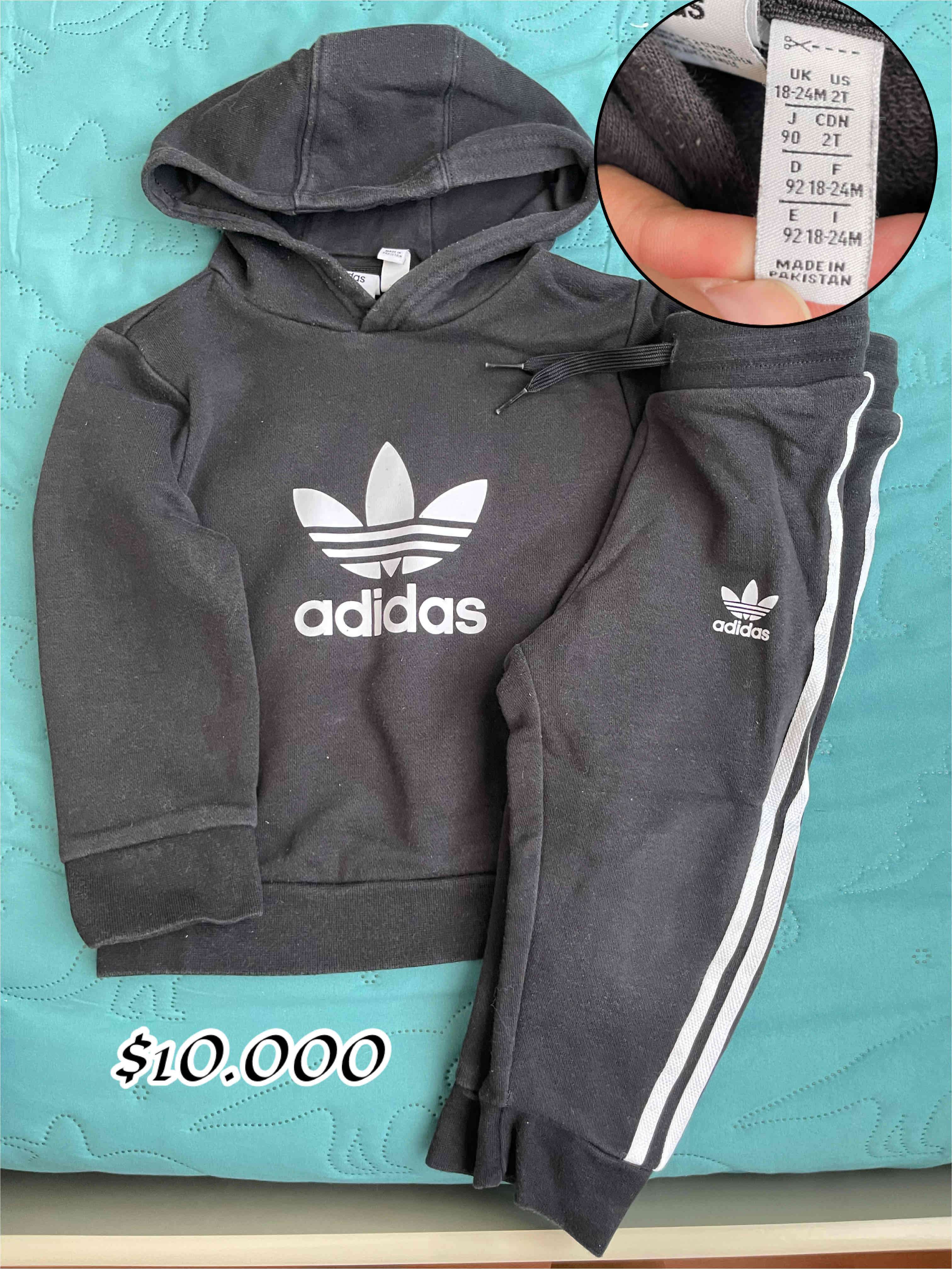 Conjunto Adidas para bebé gris