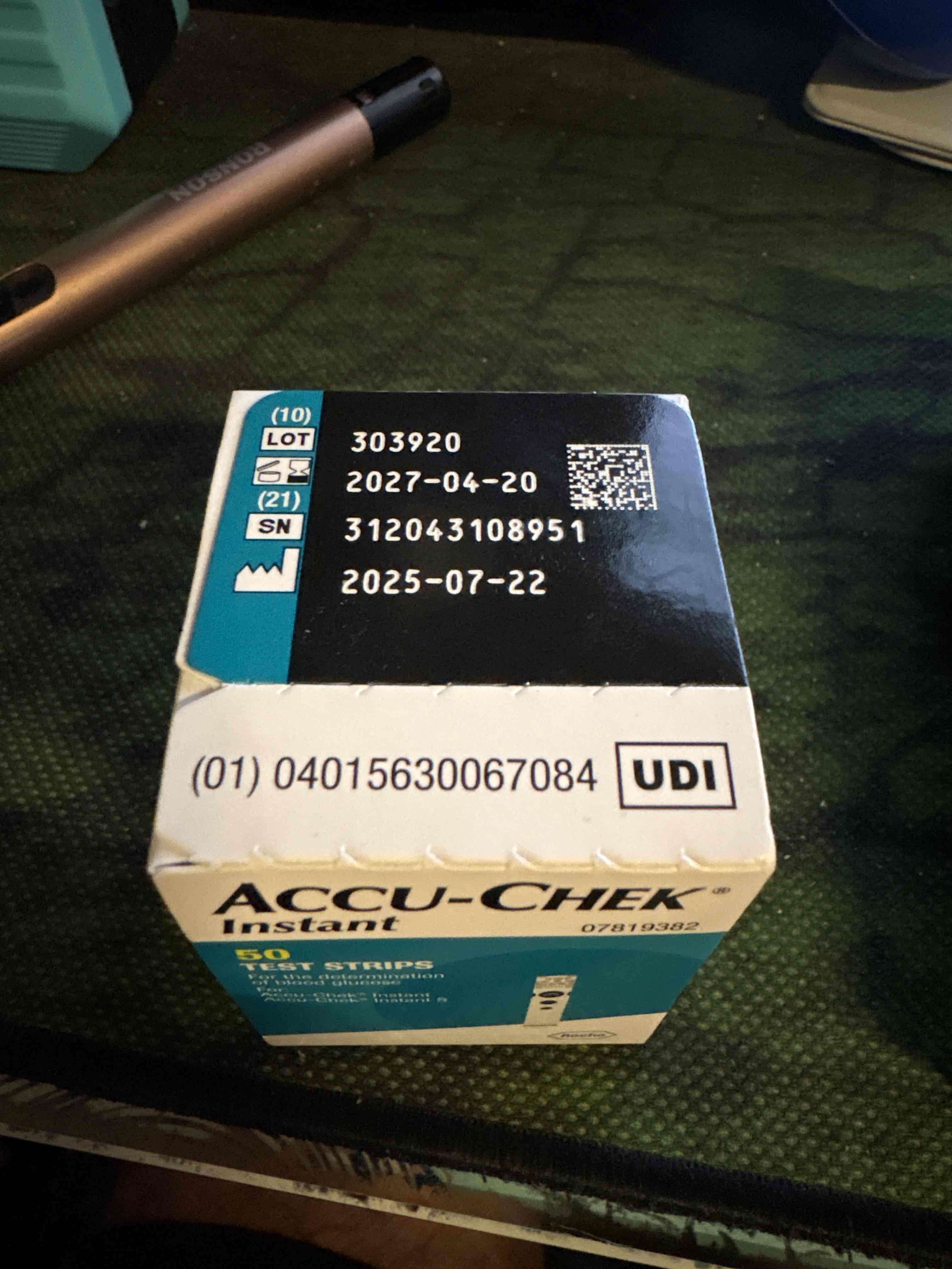 Accu-Chek instant 50 test strips - miniatura 2