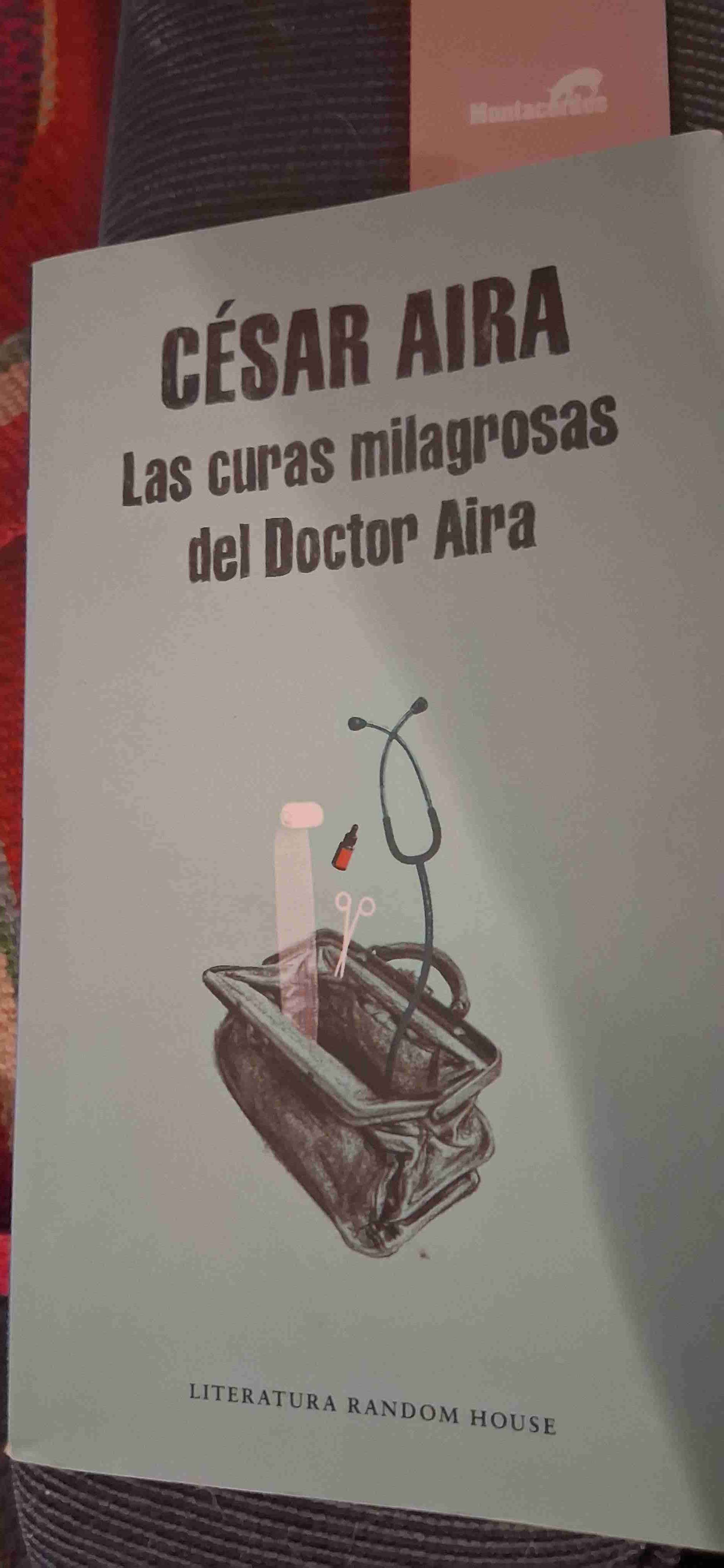 Libro 'Las curas milagrosas del Doctor Aira'
