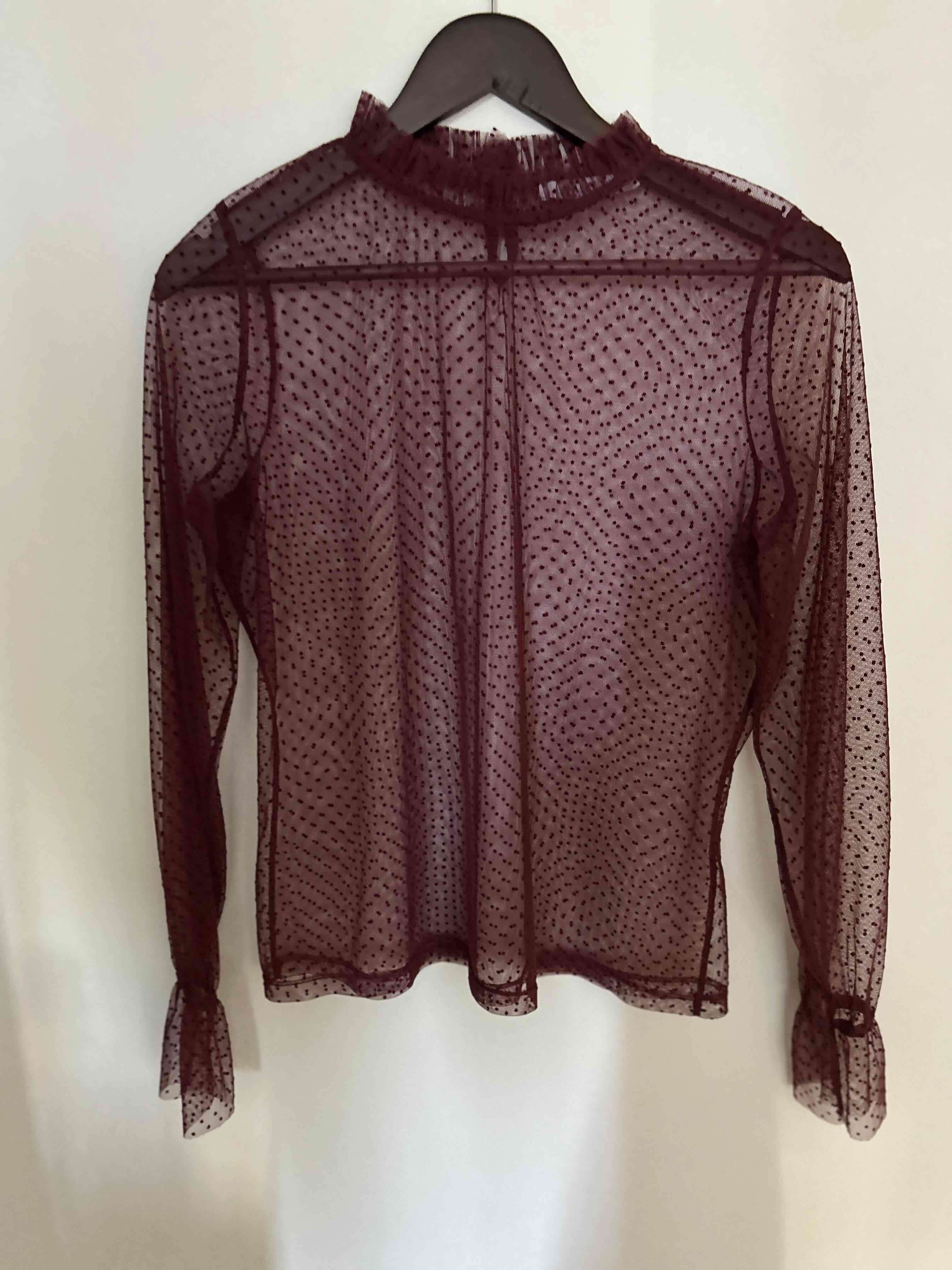 Blusa transparente burdeo