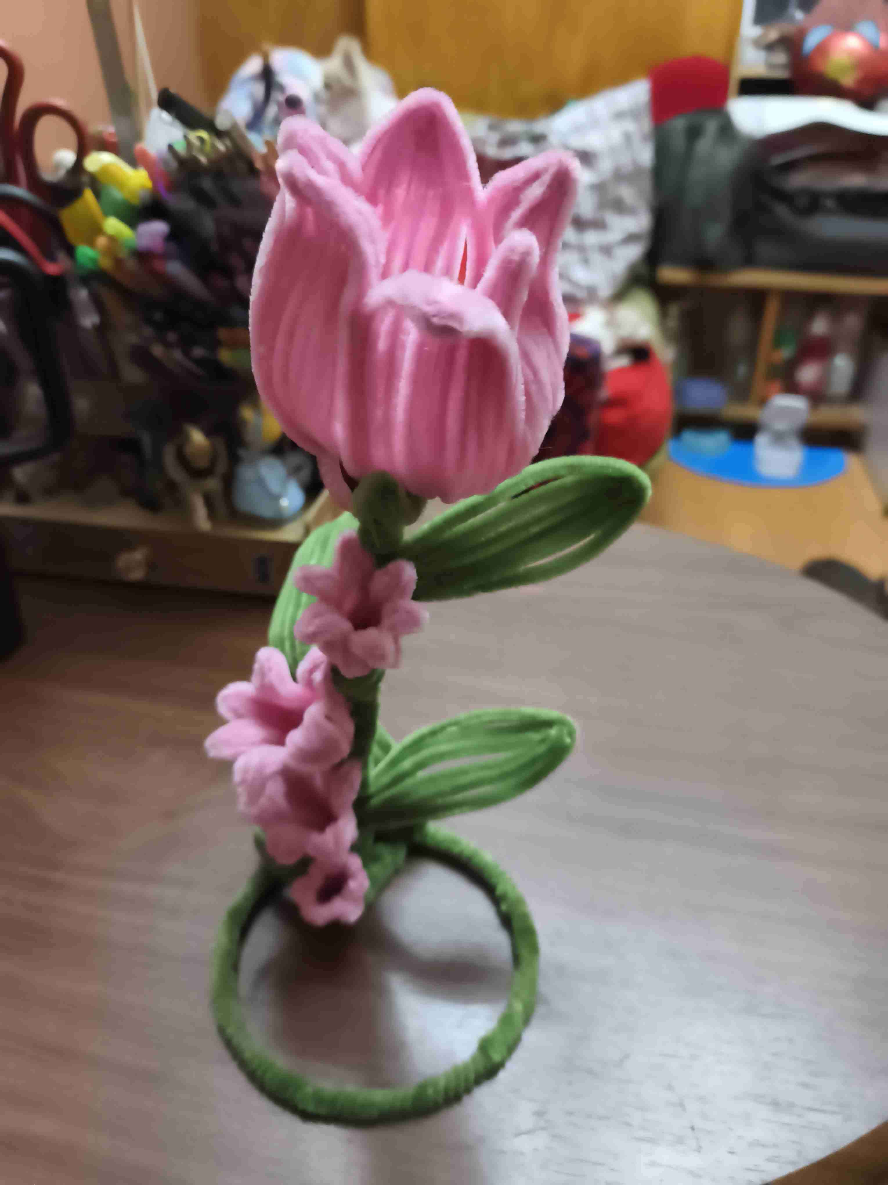 Flor decorativa color rosa