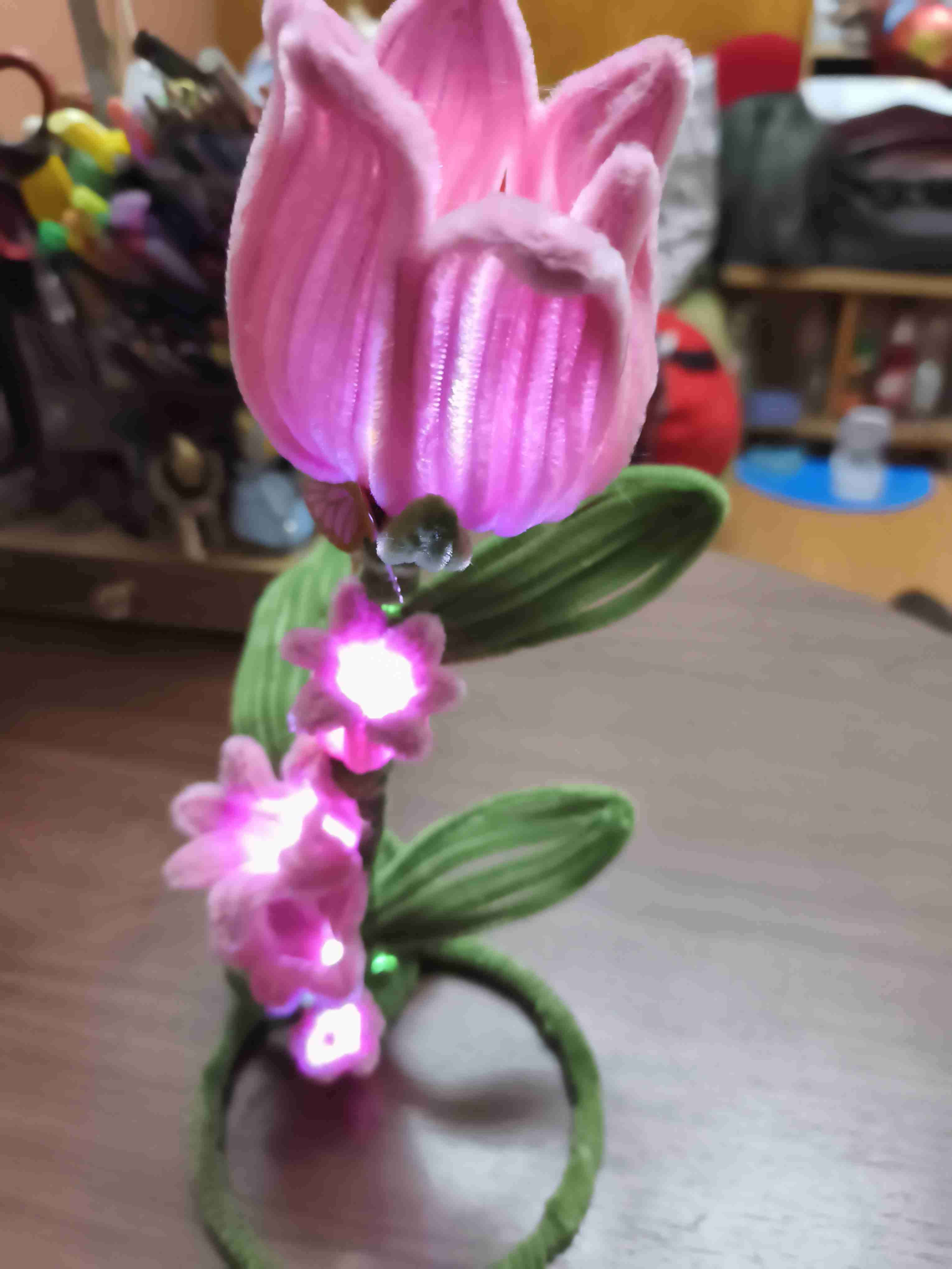 Flor decorativa color rosa - miniatura 2