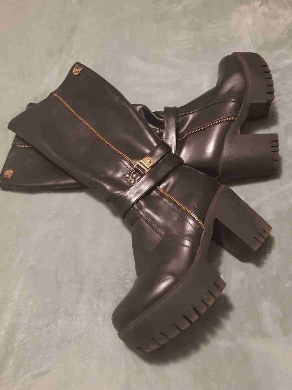 Botas negras - miniatura 4