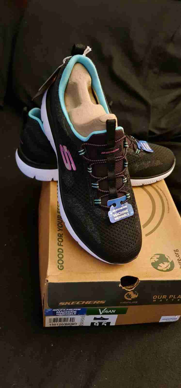 Zapatillas negras Skechers nuevas