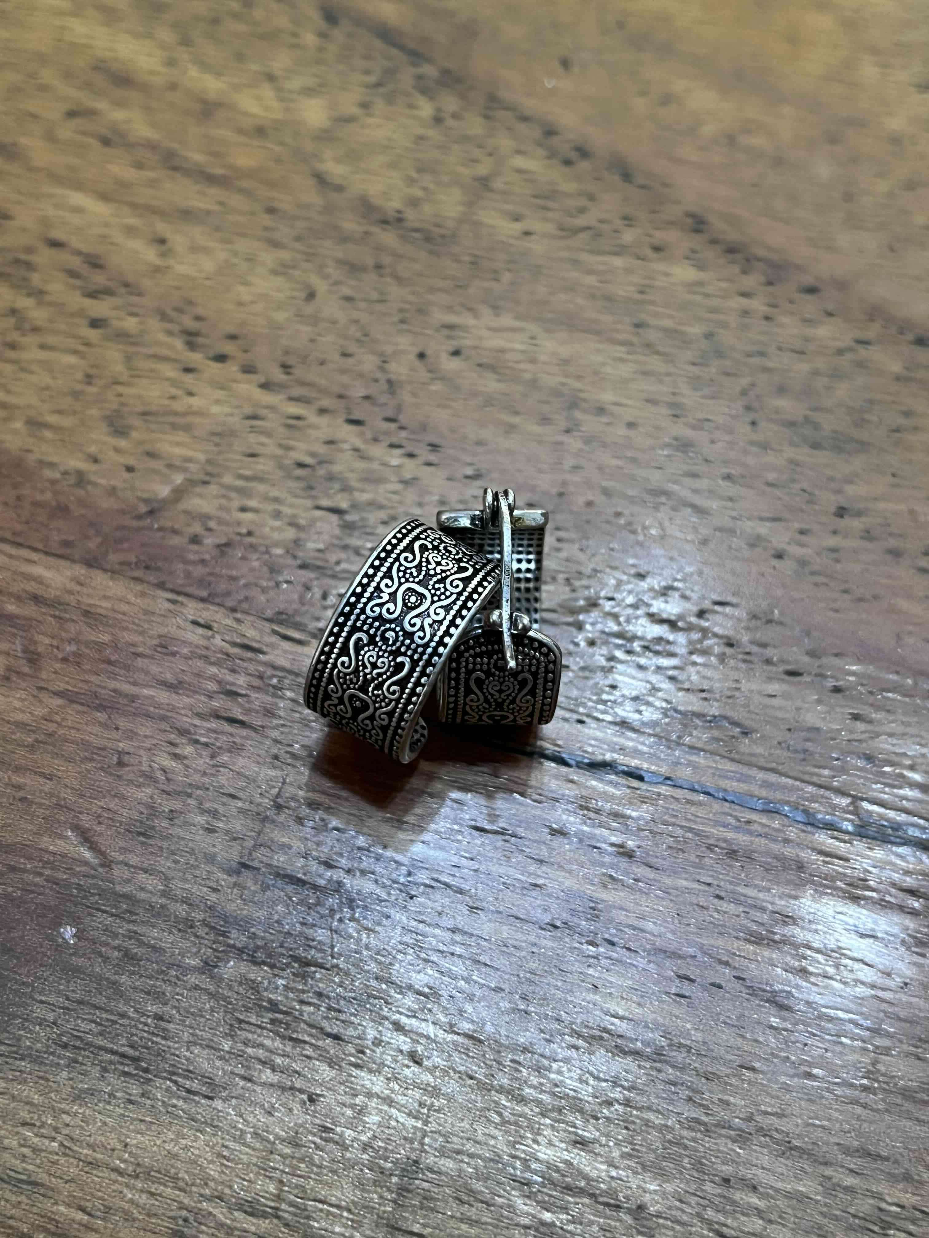 Aros de plata grabados - miniatura 2