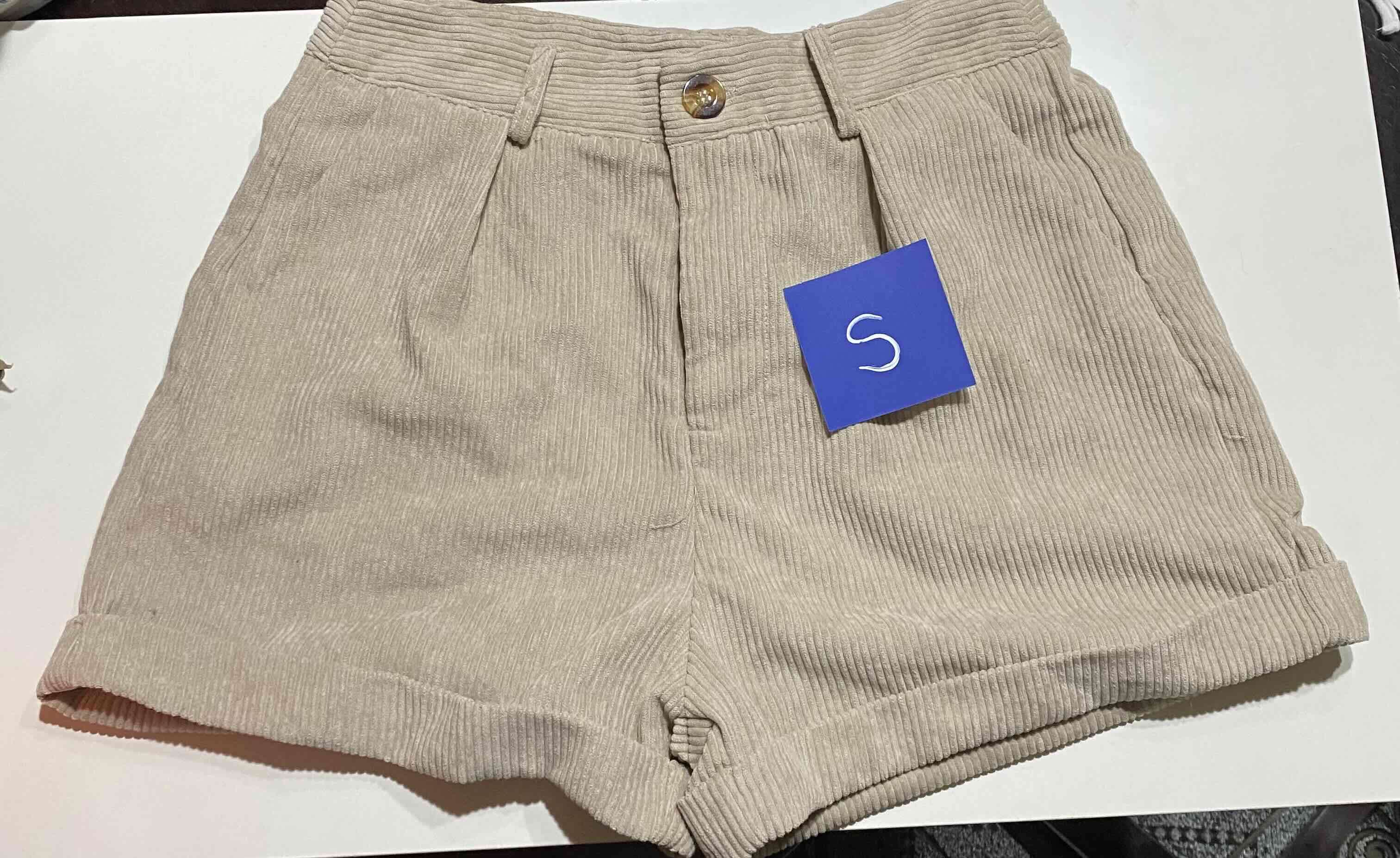 Moda circular-Short de distintos tipos - miniatura 5