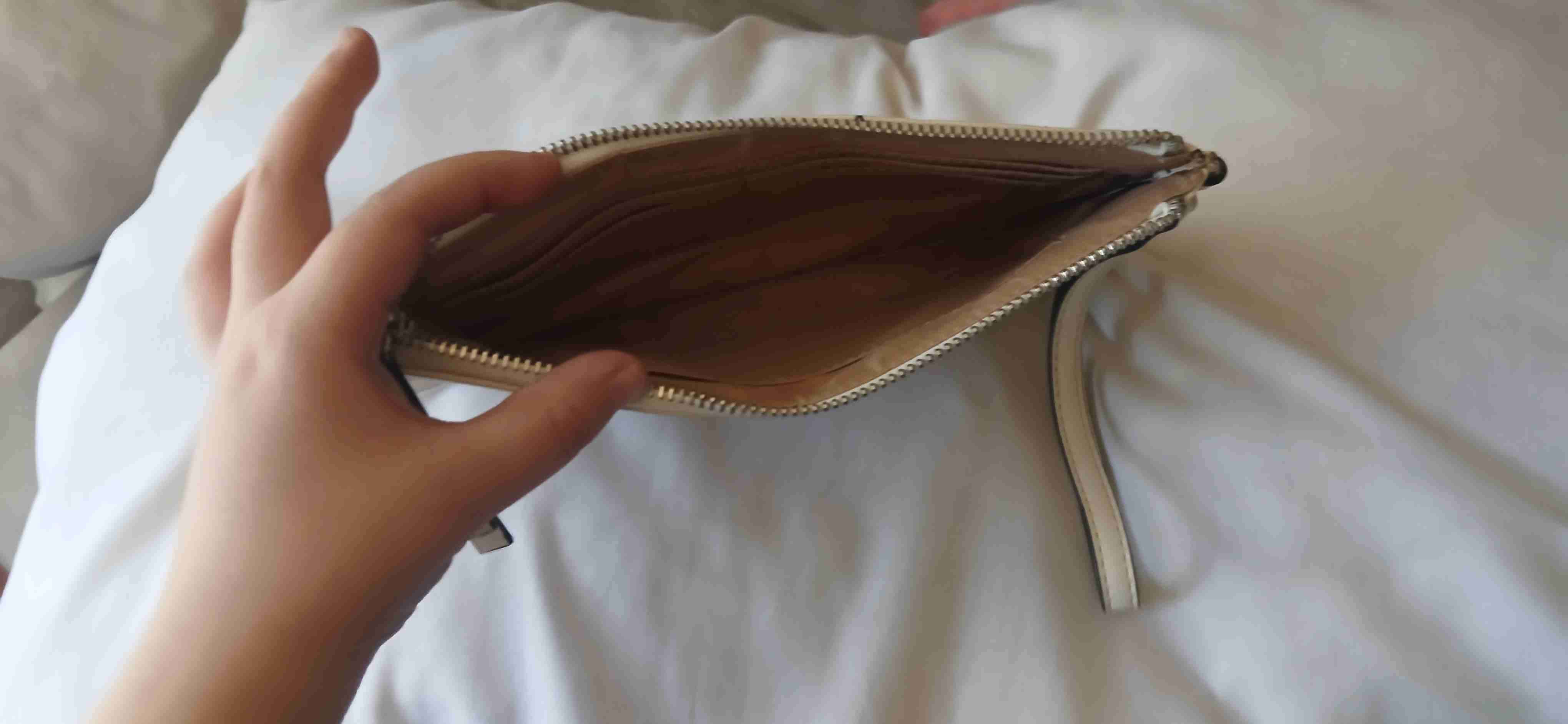 Bolso clutch Guess blanco - miniatura 3