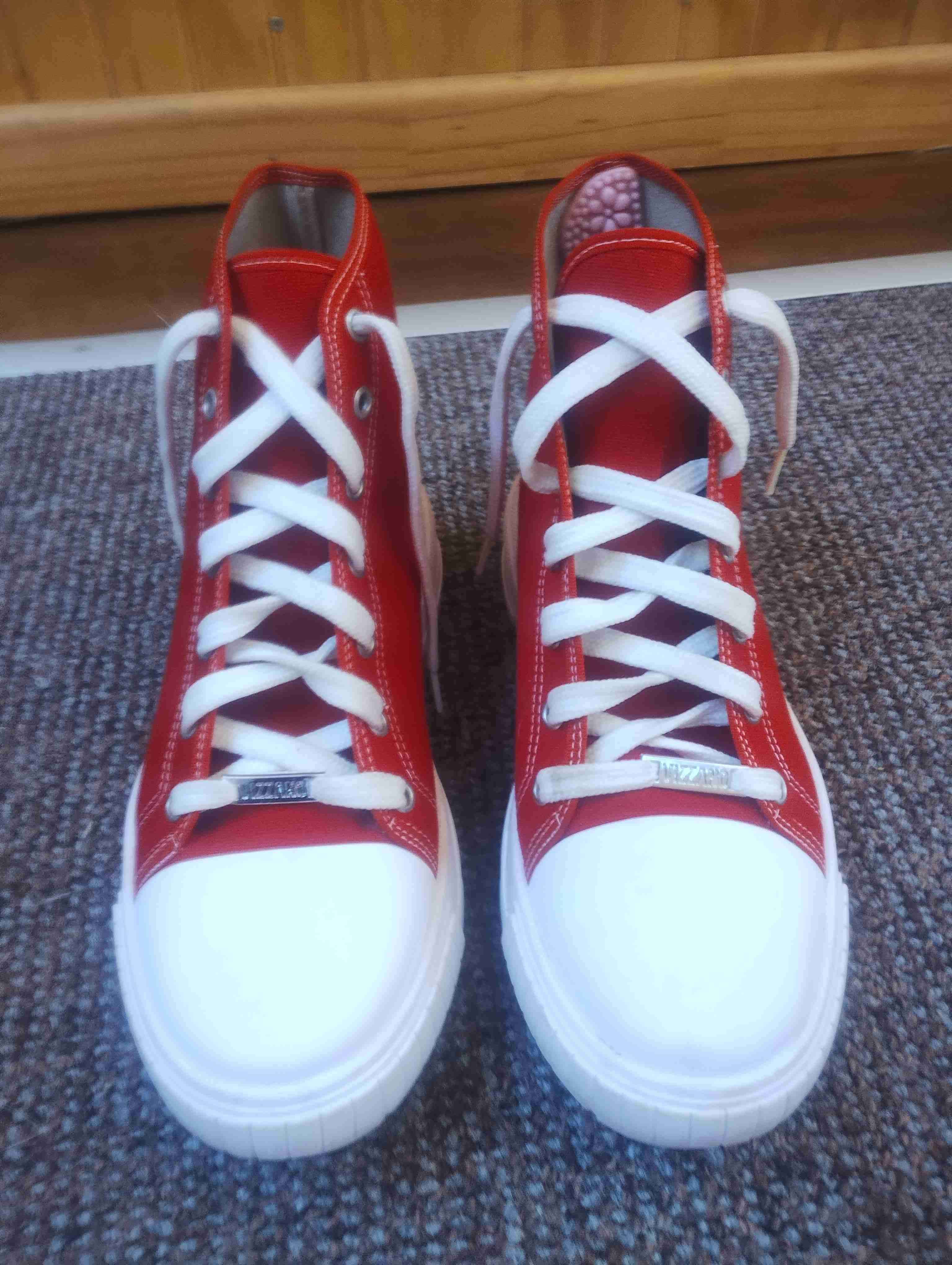 Zapatillas rojas de lona - miniatura 3