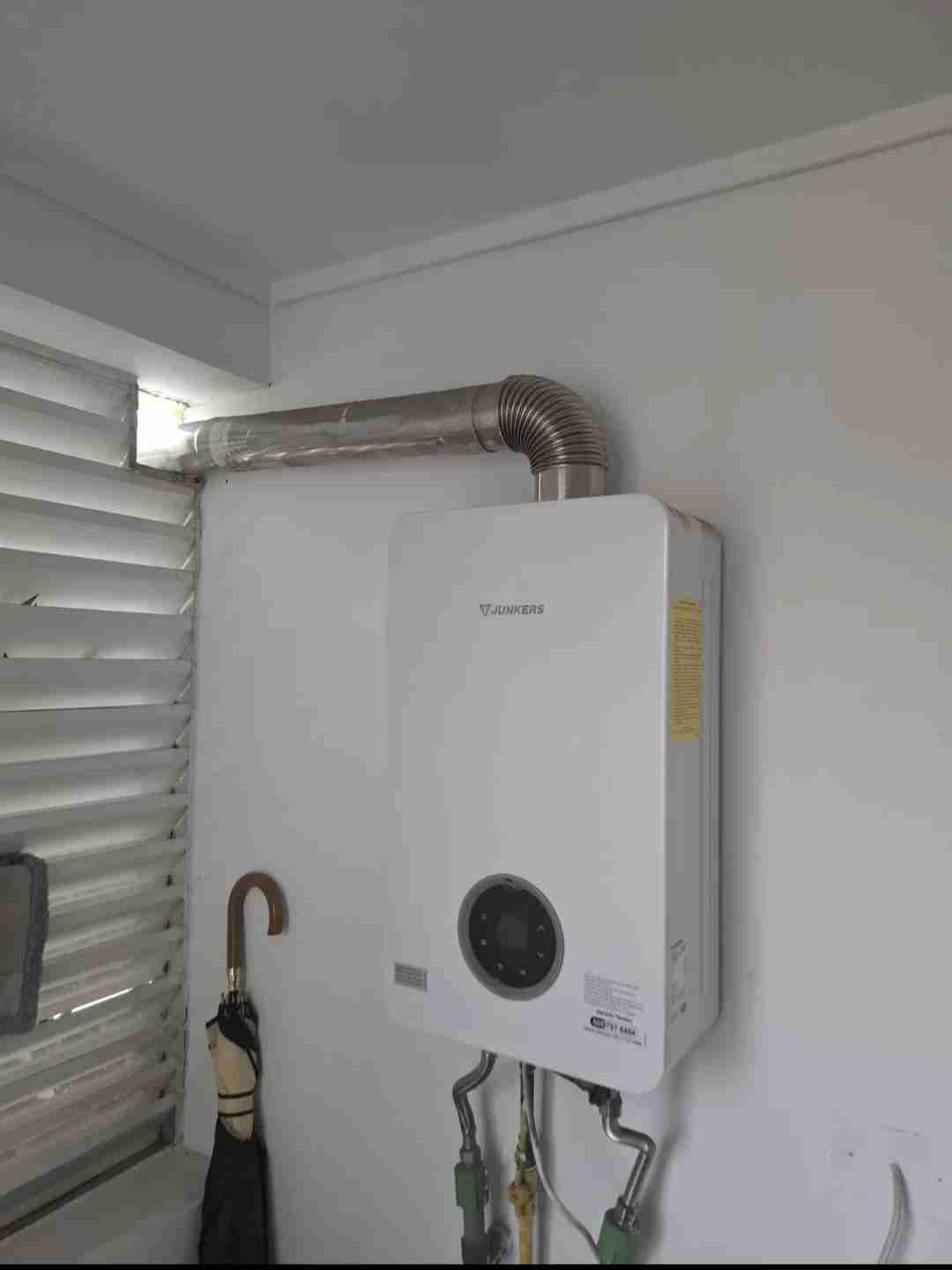 Calefón a gas para repuesto - miniatura 2