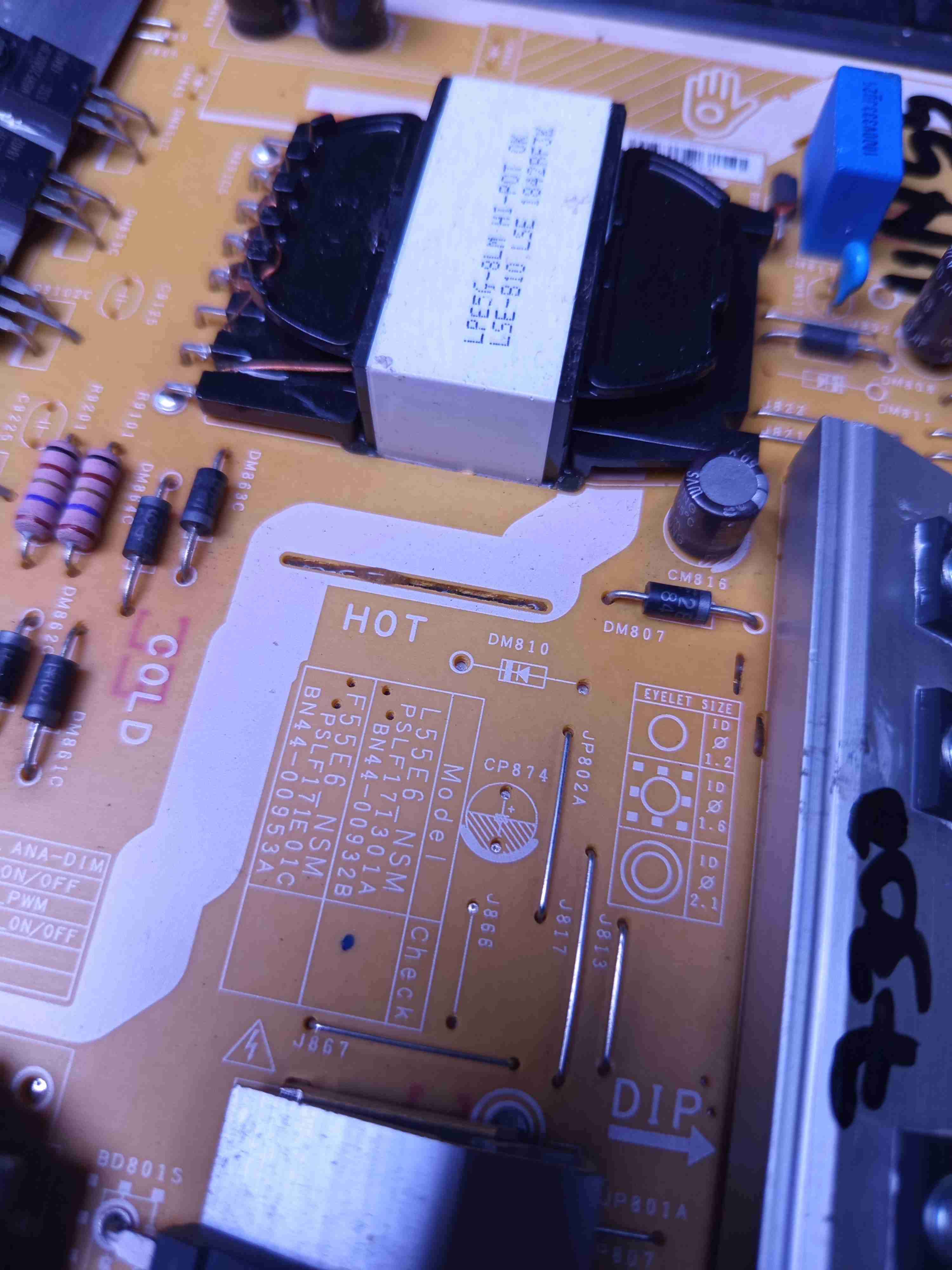 Fuente de poder televisor Samsung model UN55NU7300 - miniatura 2