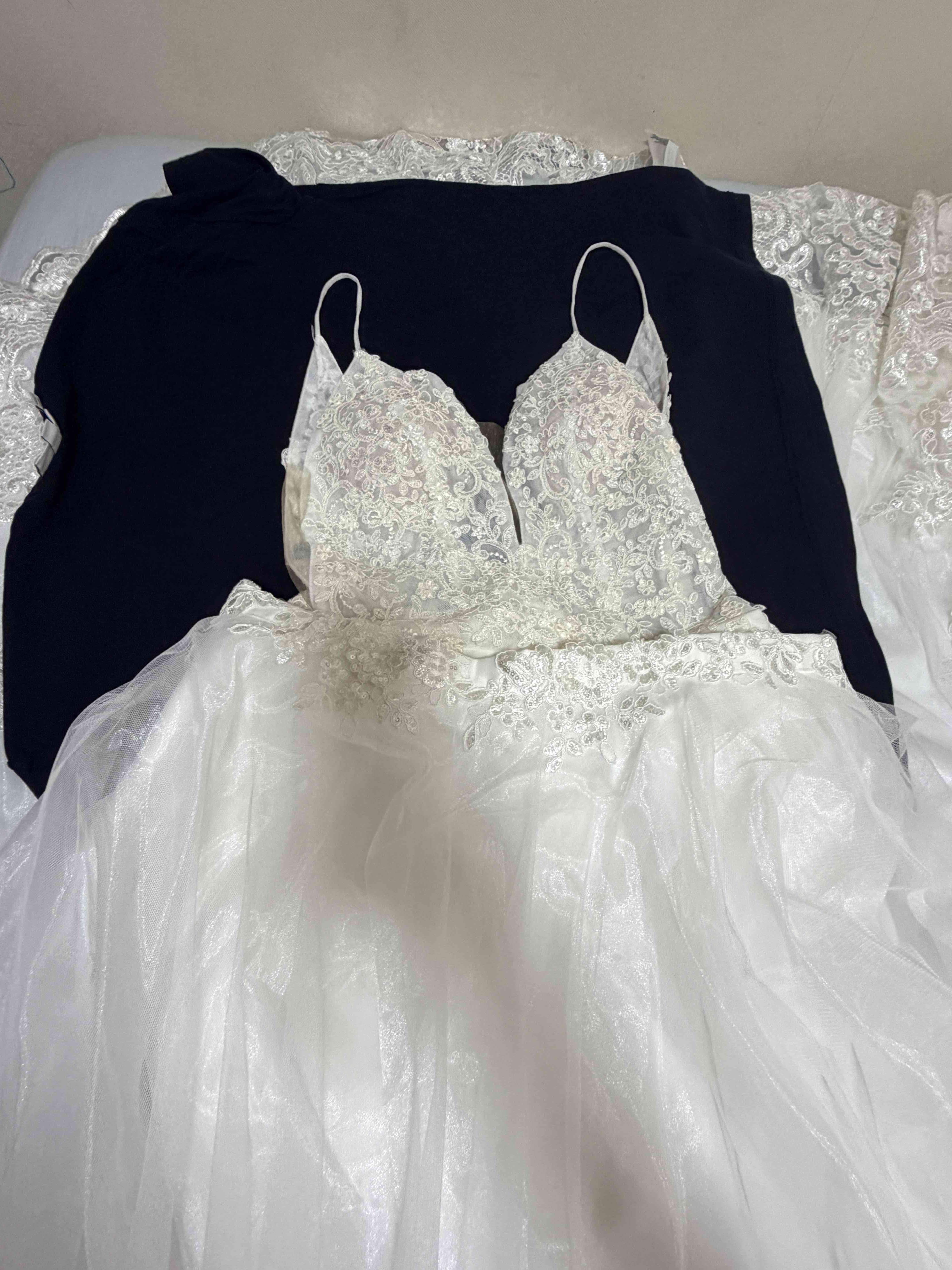 Vestido de novia bordado blanco