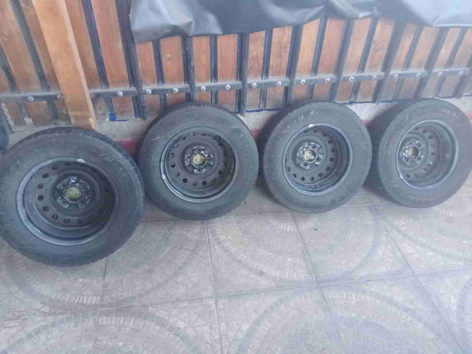 Juego de 4 llantas Renault - miniatura 2