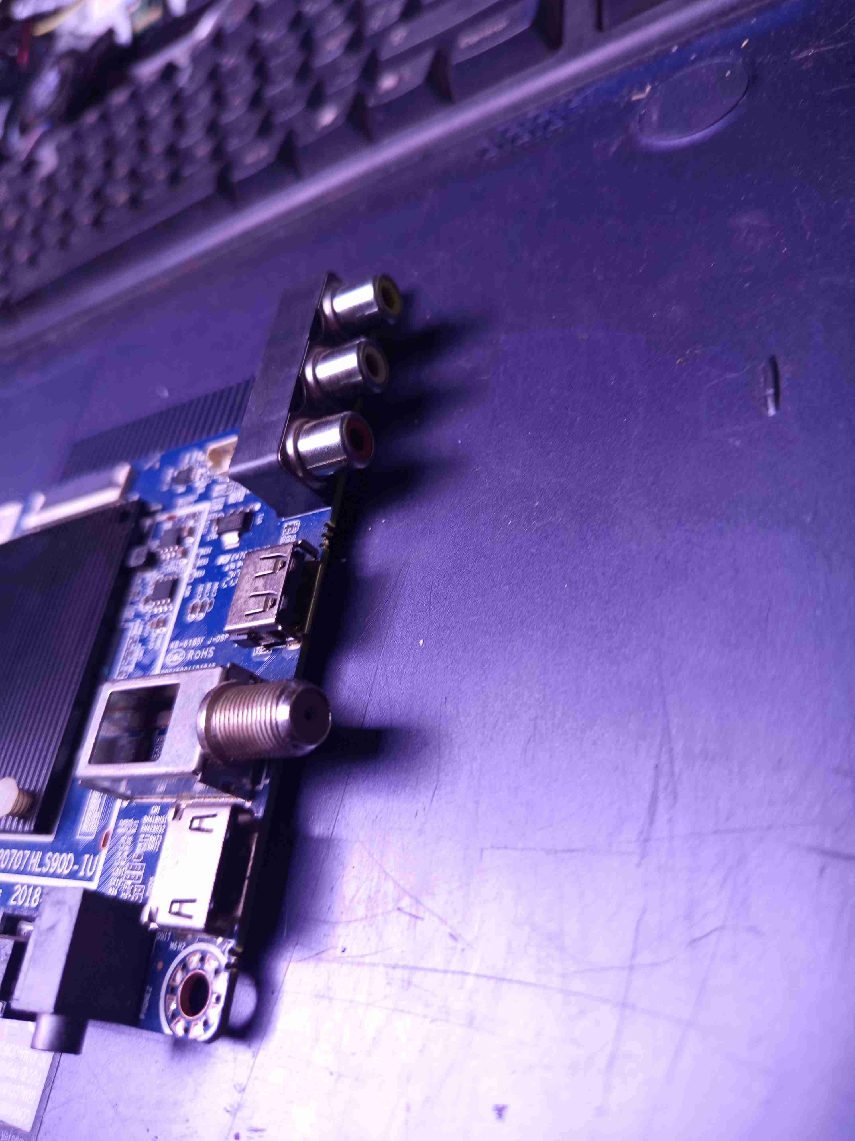 Mainboard para televisor onn UCC50G6SP-UI - miniatura 5