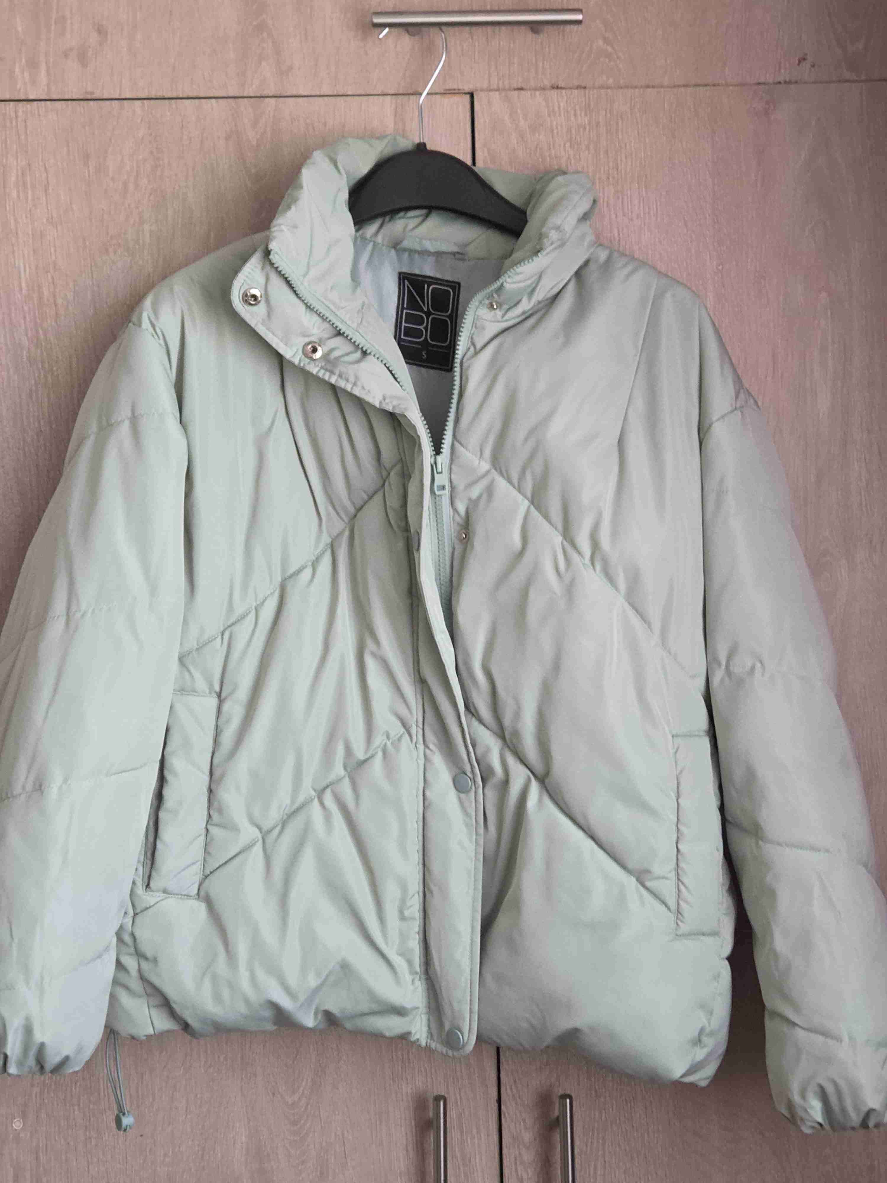 Chaqueta acolchada verde menta