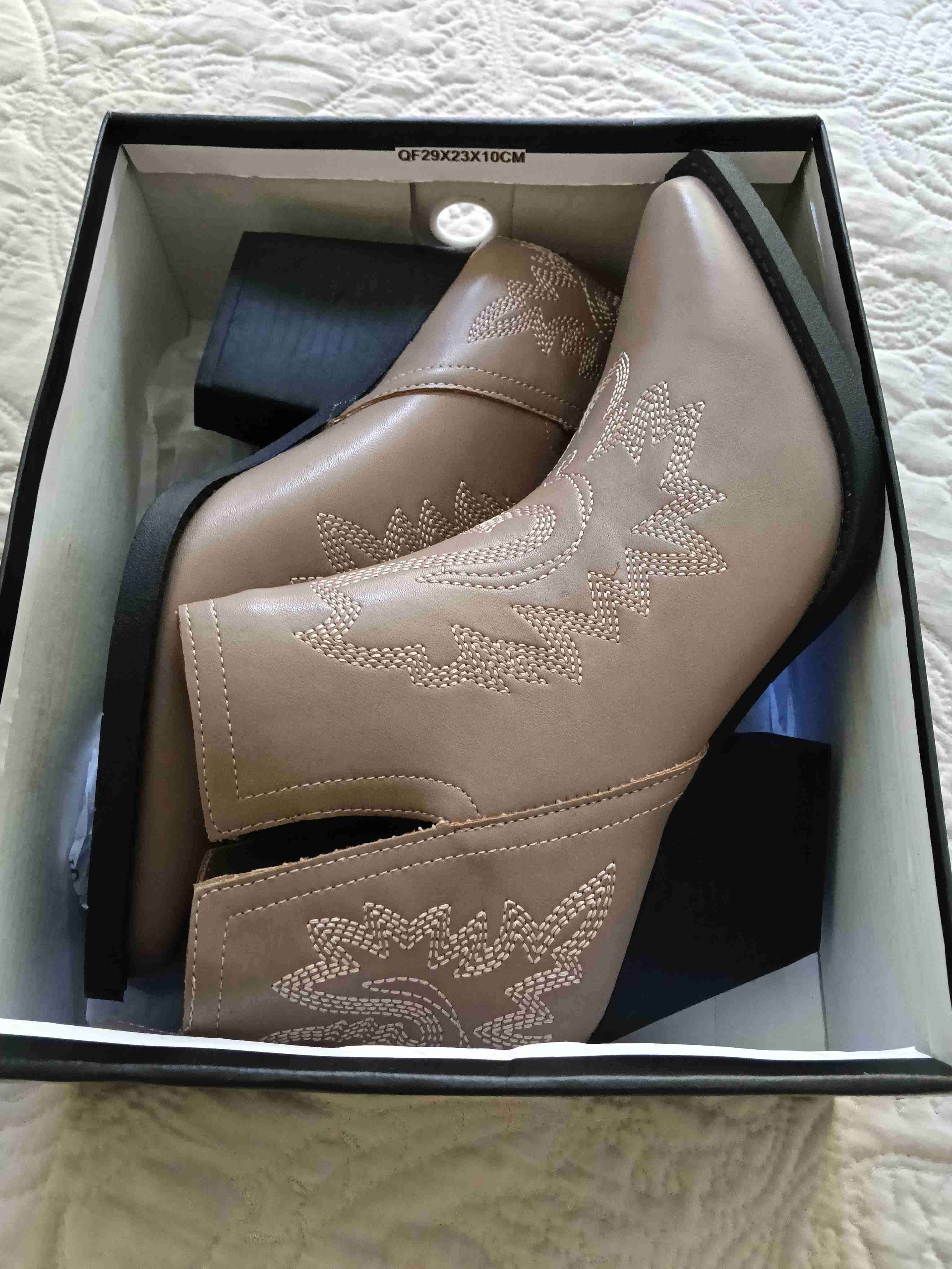 Botines marrones con bordado - miniatura 3