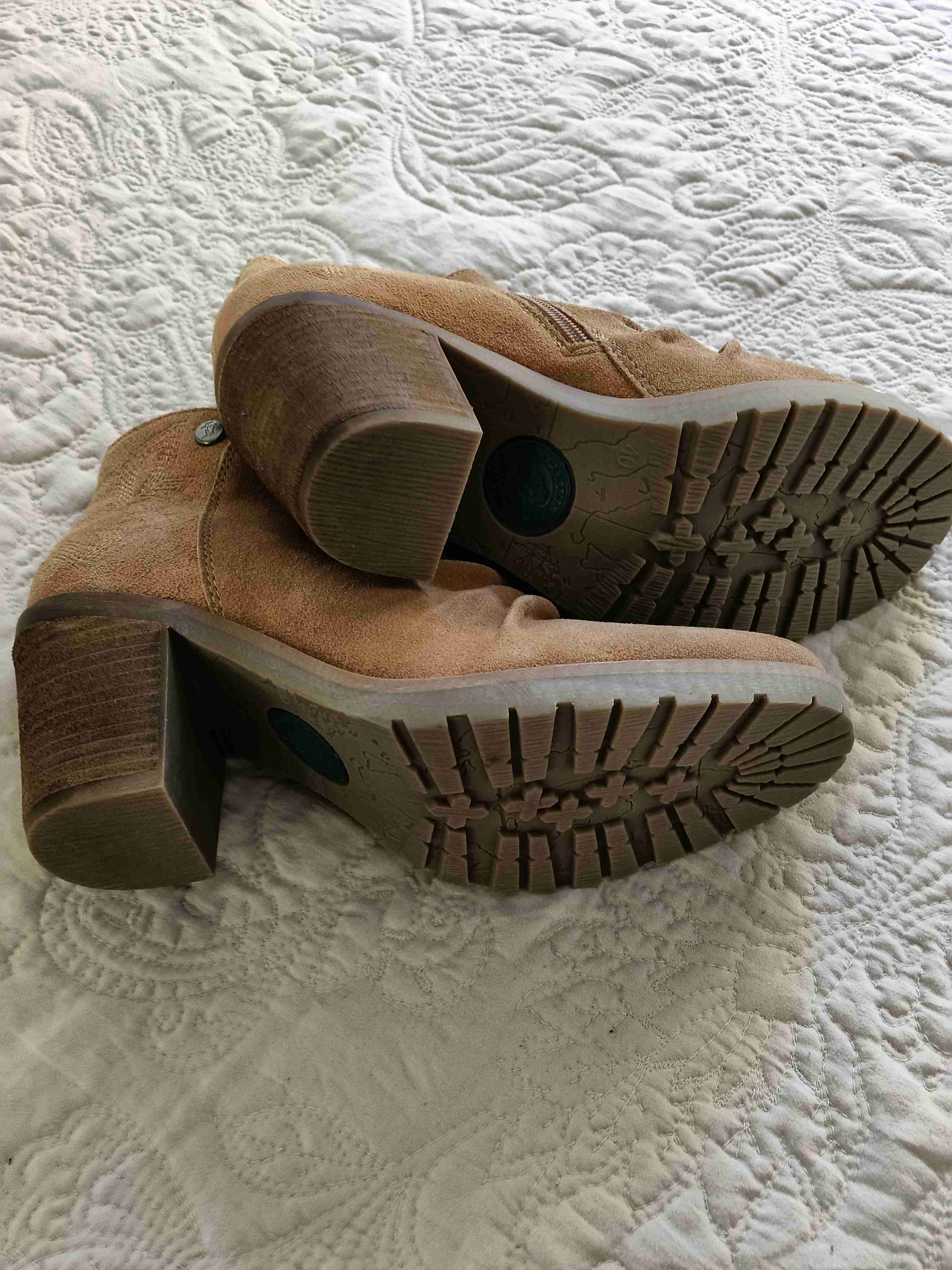 Botines de gamuza marrón