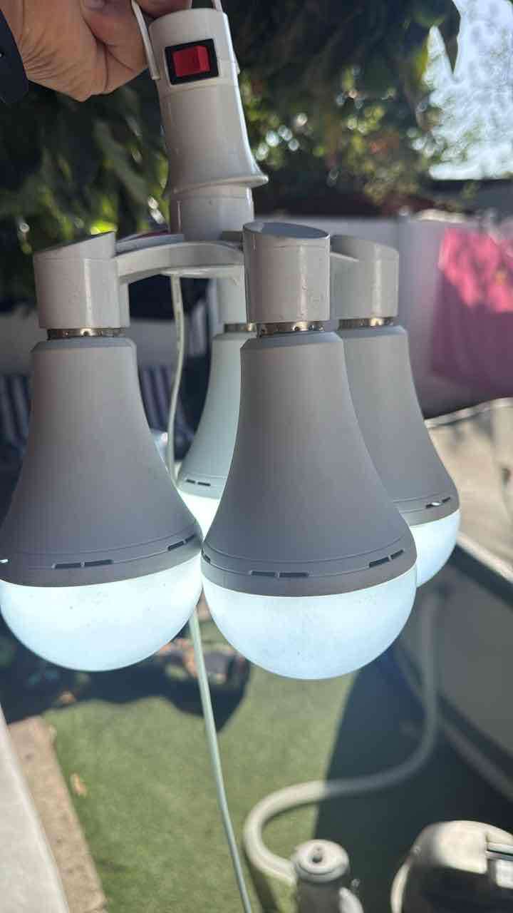 Lámpara led con 5 luces - miniatura 2