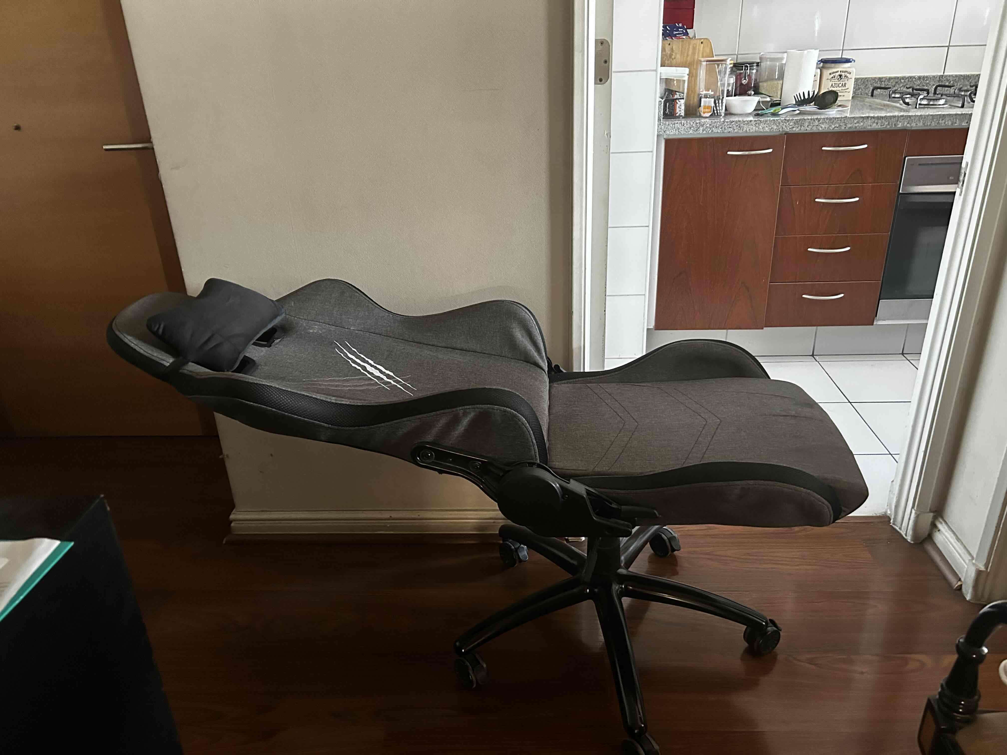 Silla gamer Savage Gaming negra - miniatura 5