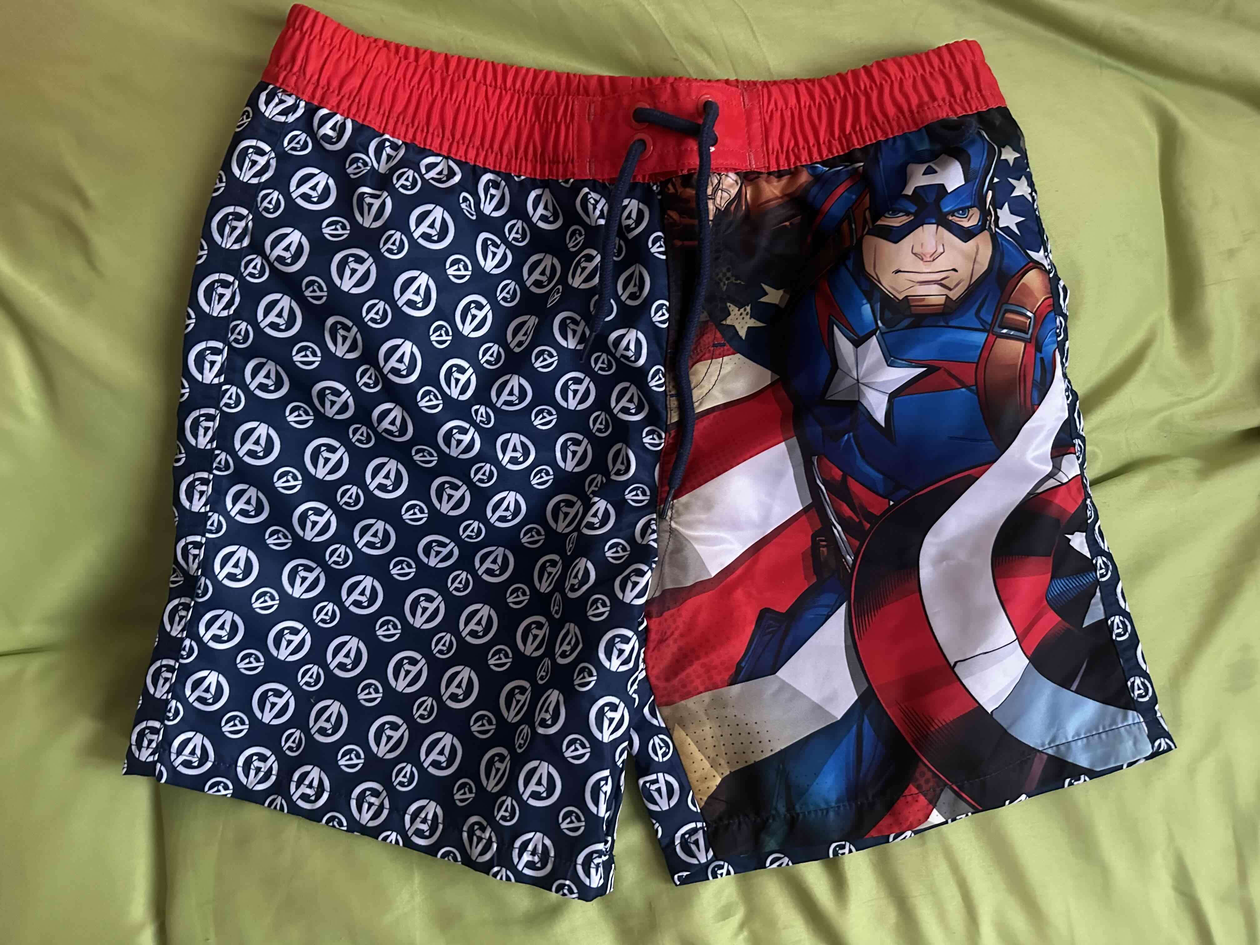 Short de baño Capitán América talla 14 - miniatura 2