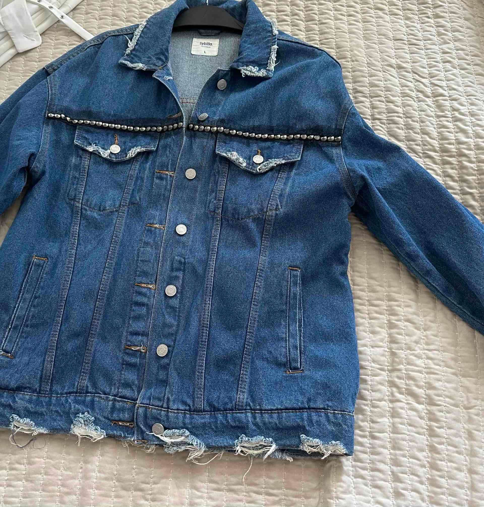 Chaqueta denim estampada bad bunny L - miniatura 3