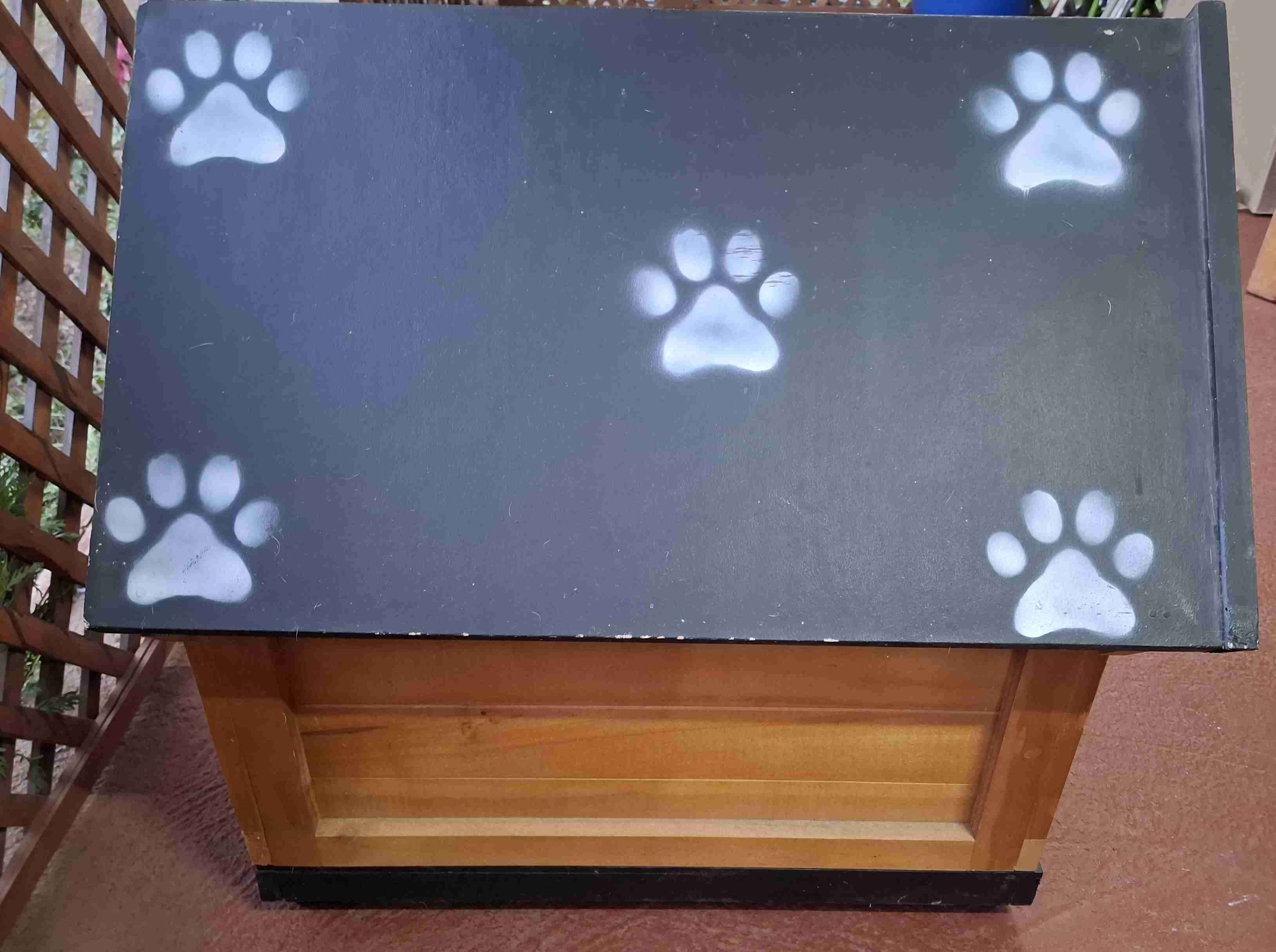 Casa de perro de madera - miniatura 3