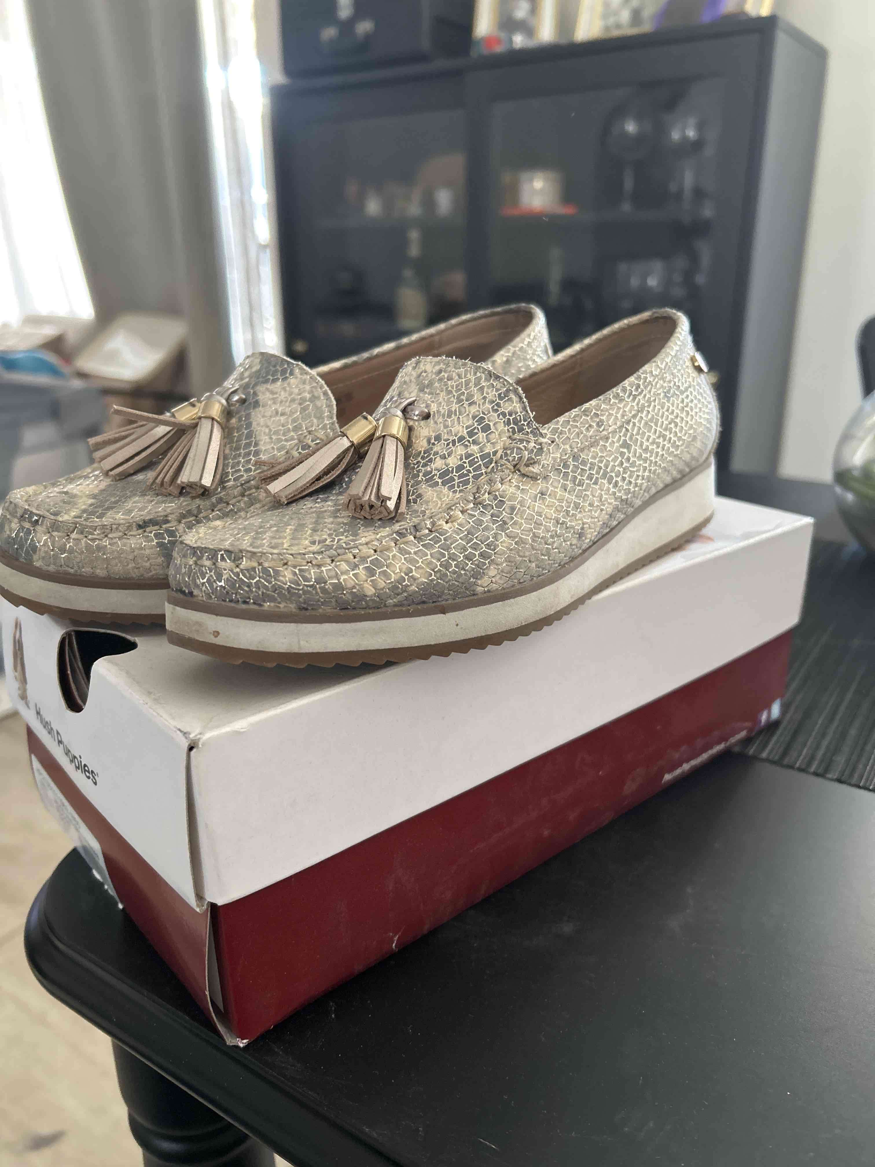 Mocasines dorados Hush Puppies - miniatura 3