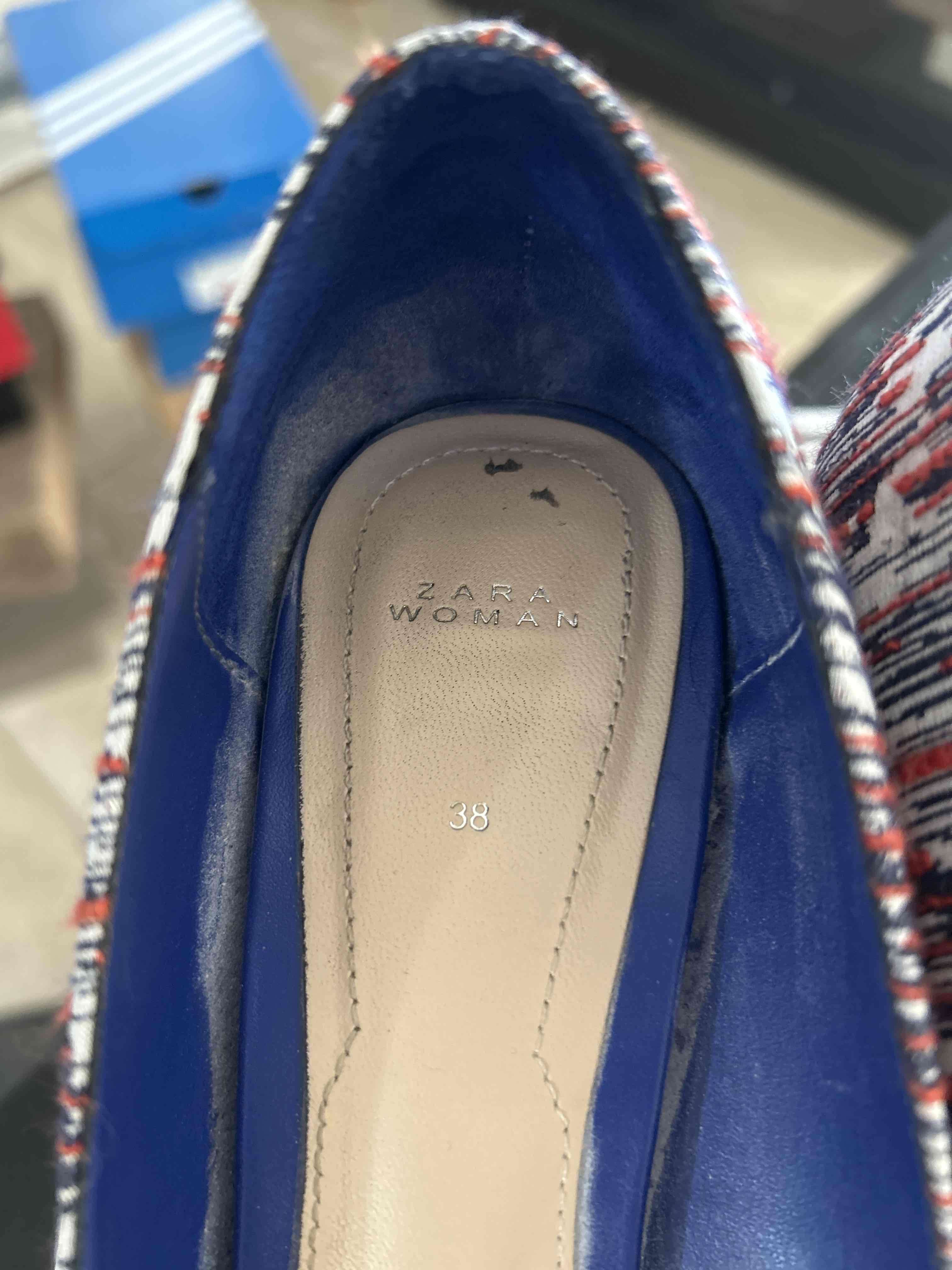 Zapatos de tacón estampados Zara - miniatura 4