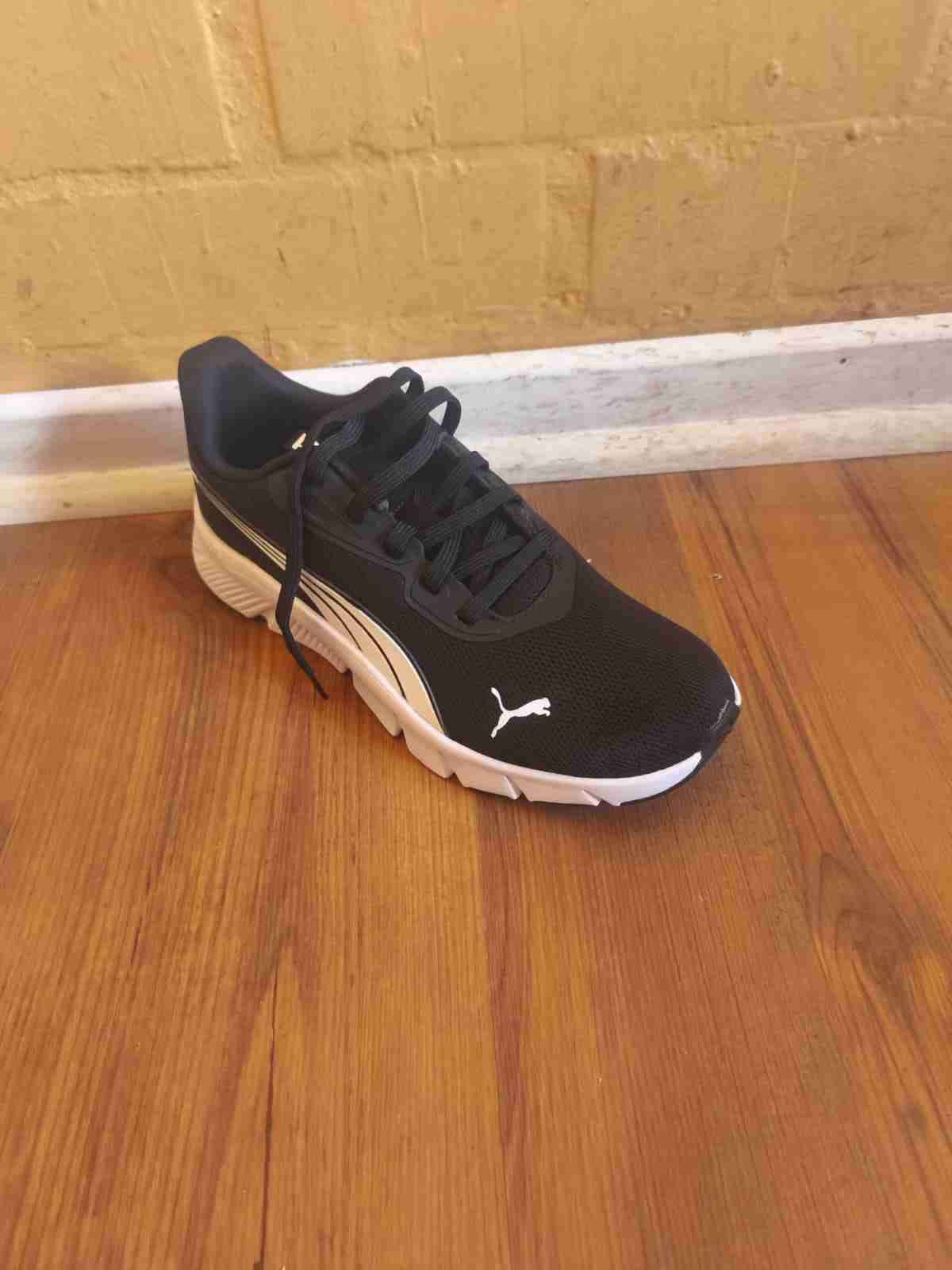 Zapatilla Pluma sin uso con caja - miniatura 5