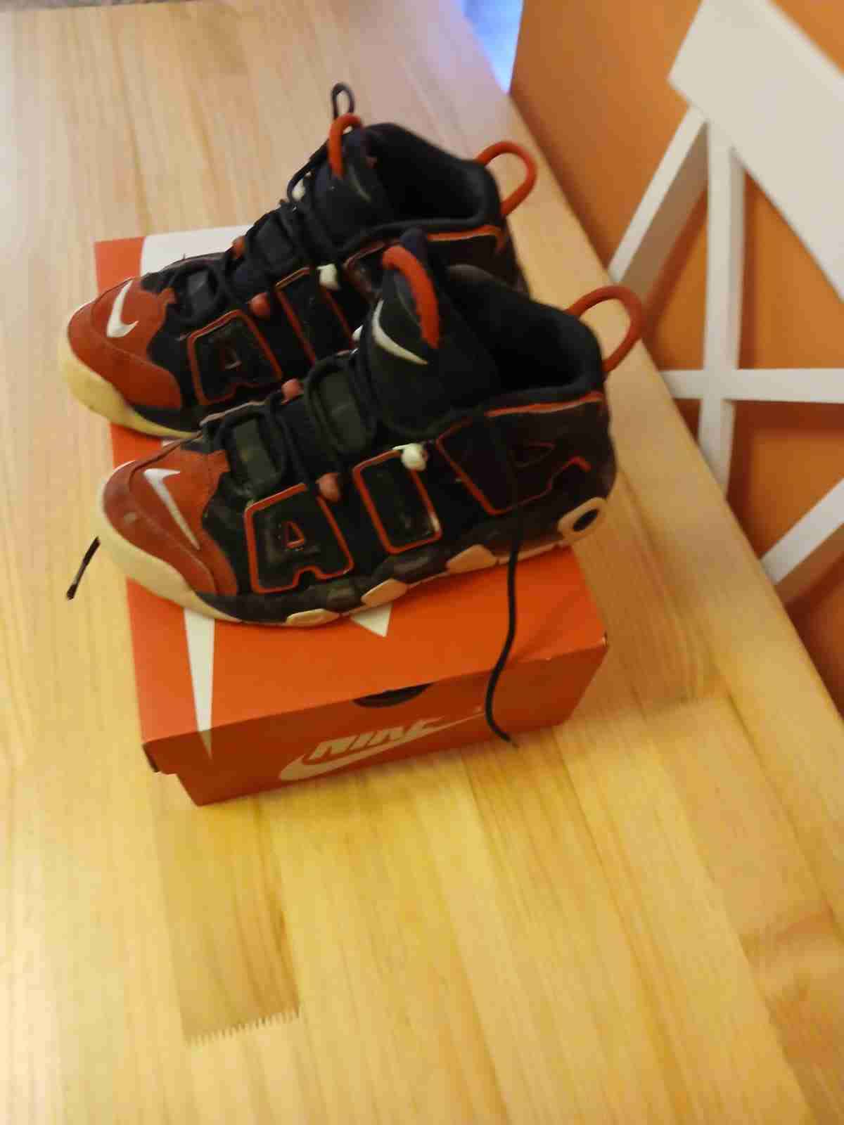 Zapatillas Nike Air Up Tempo 38.5 - miniatura 2